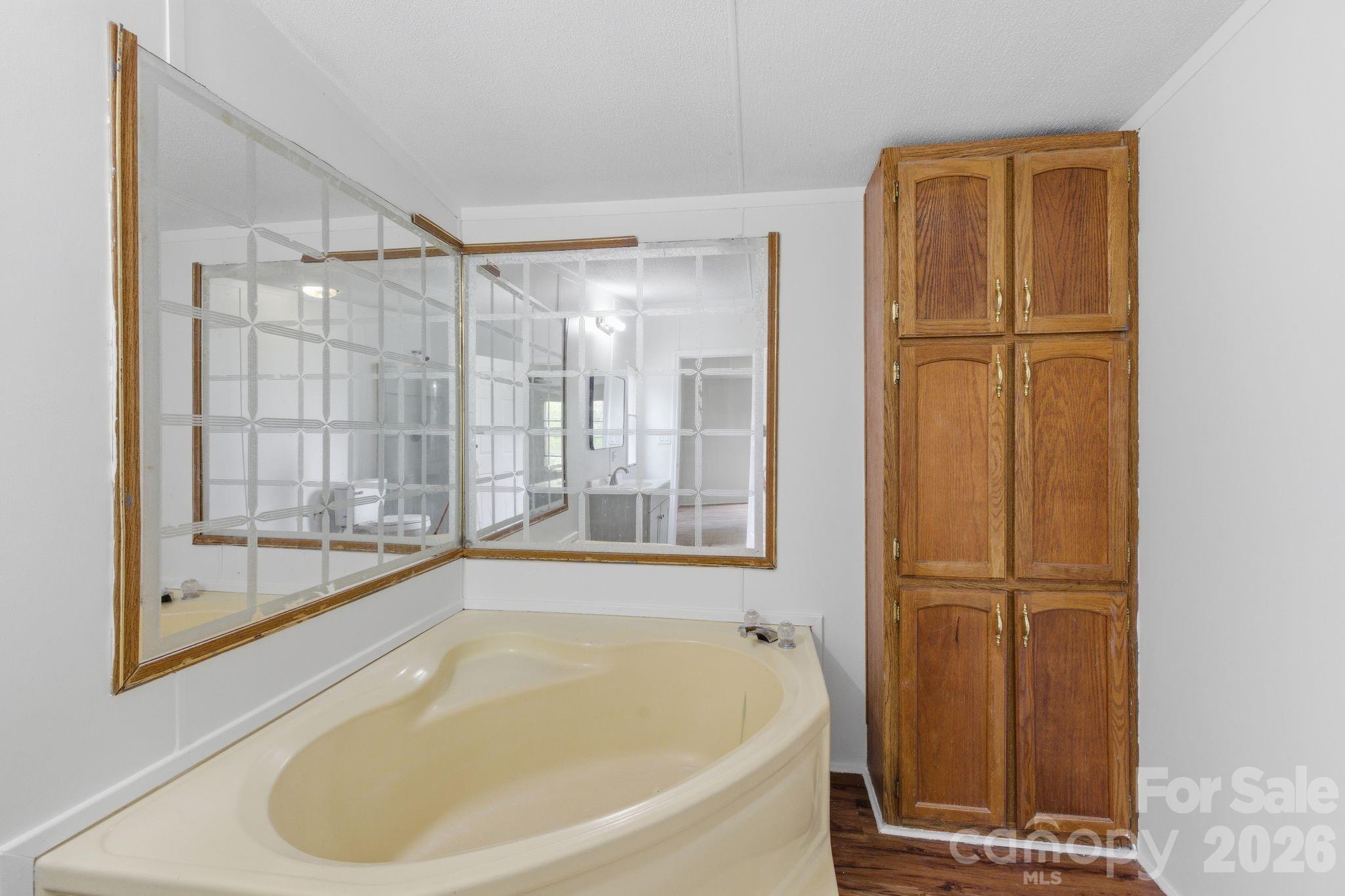 1509 Leonards Fork Church Road — Lincolnton