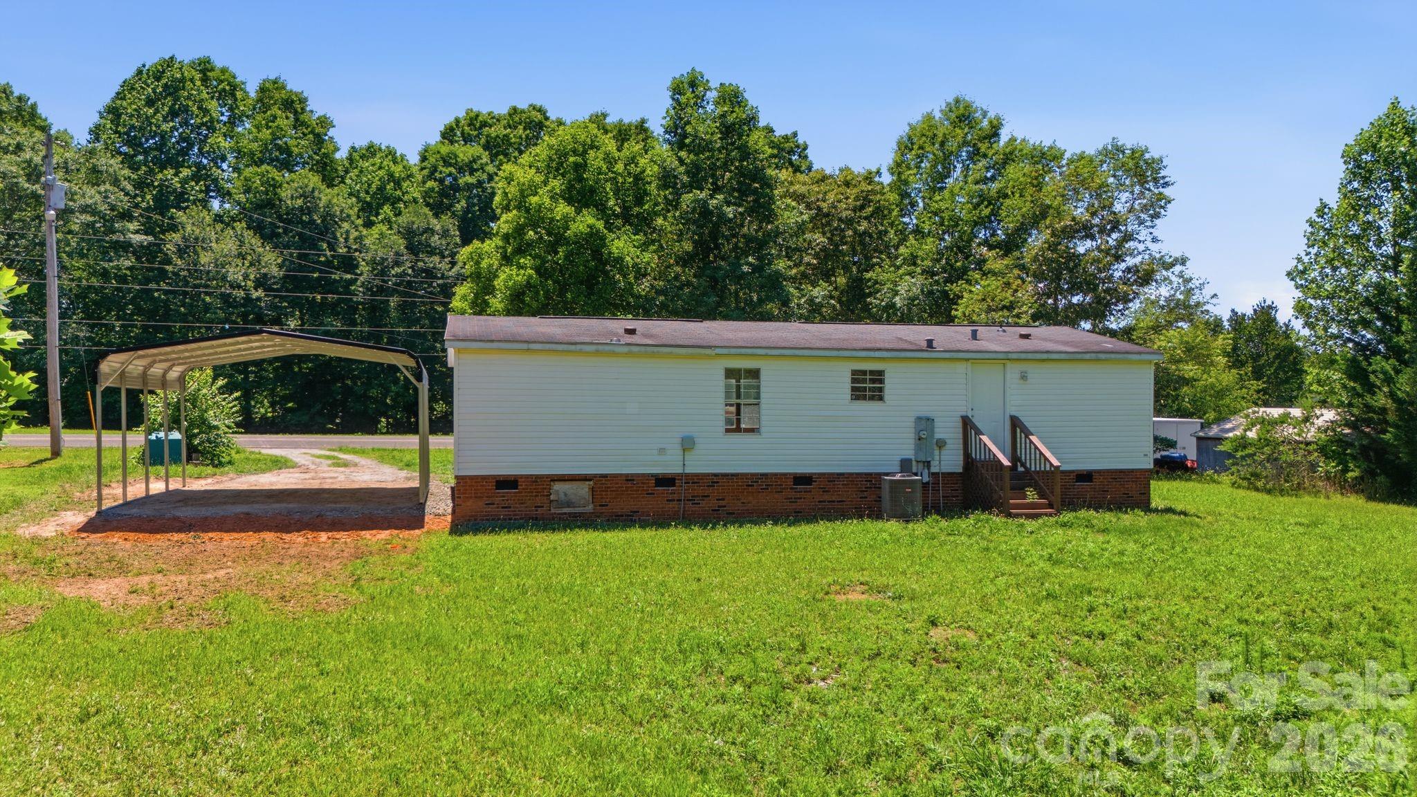 1509 Leonards Fork Church Road — Lincolnton