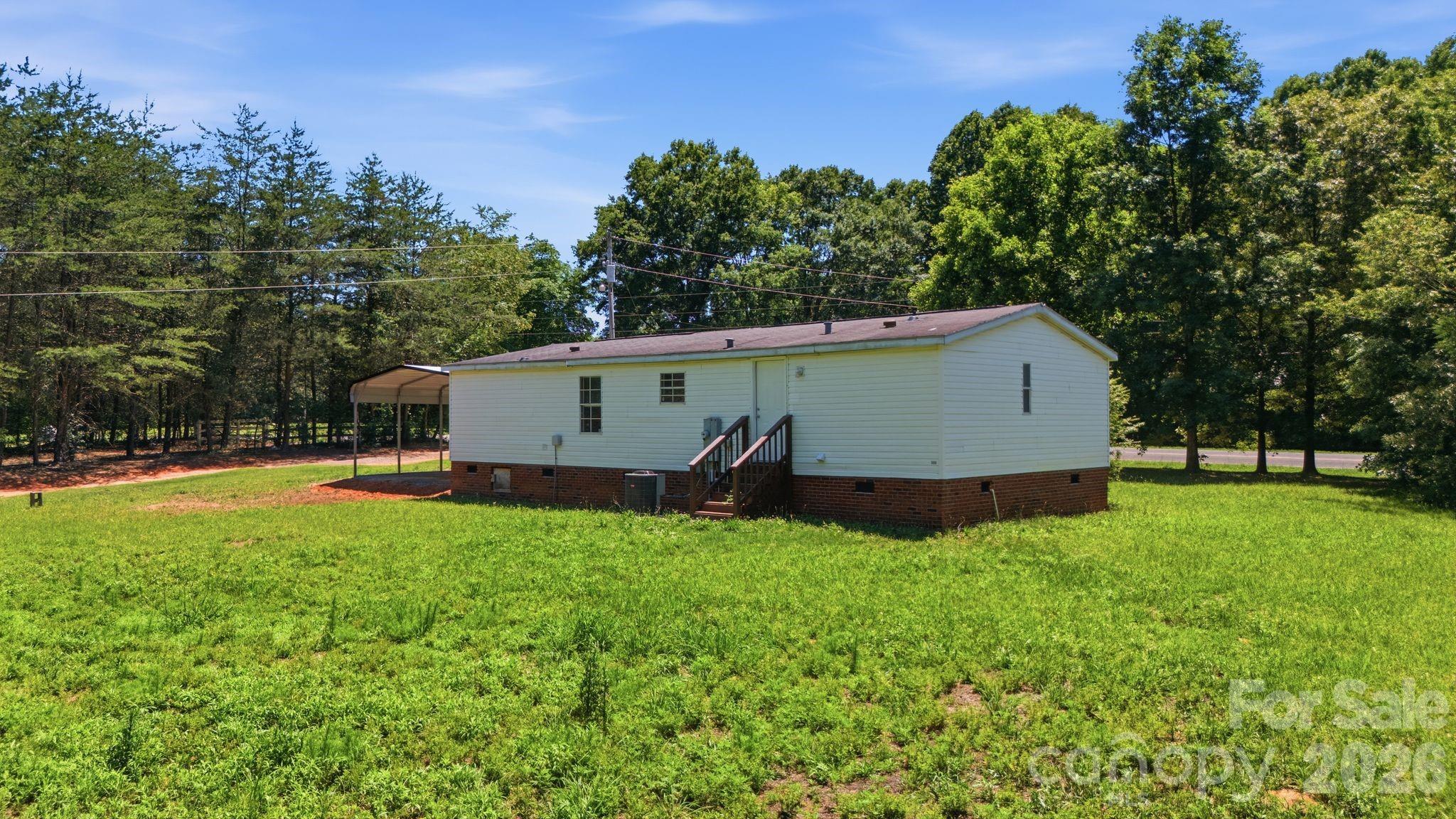 1509 Leonards Fork Church Road — Lincolnton