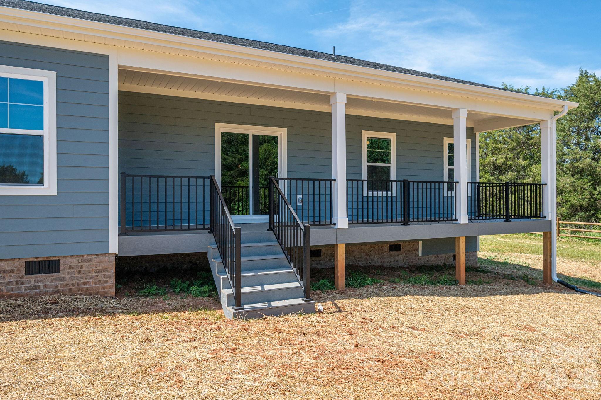 1337 Zeb Haynes Road — Maiden