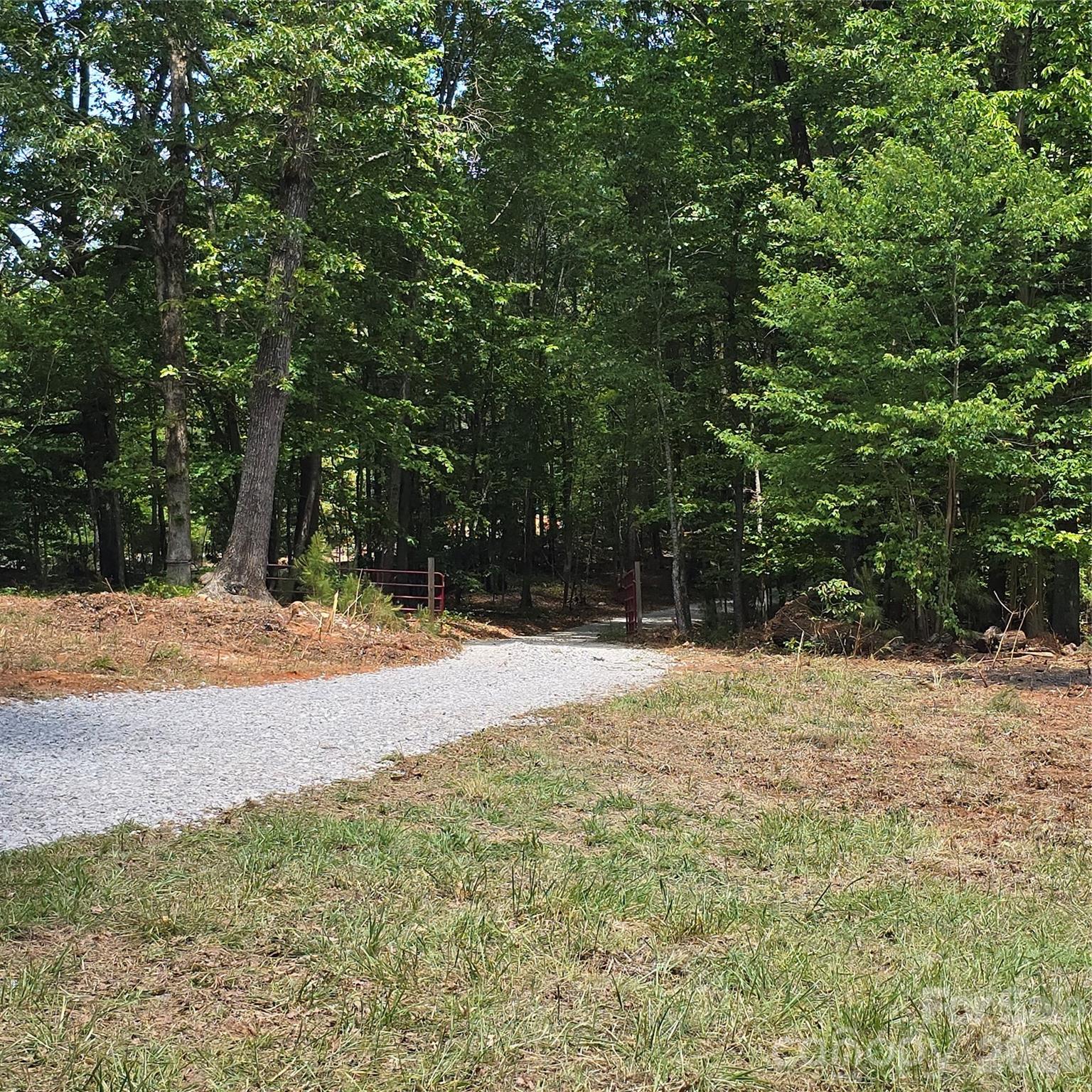 887 Okeewemee-Star Road — Star