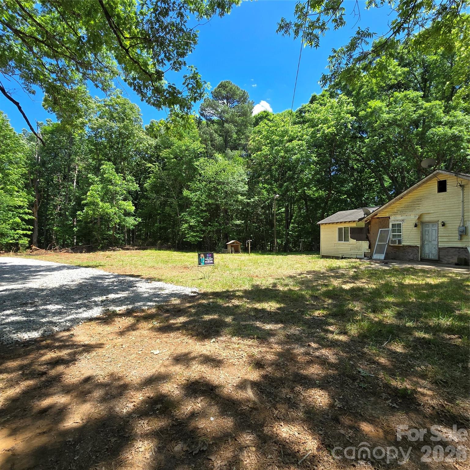 887 Okeewemee-Star Road — Star