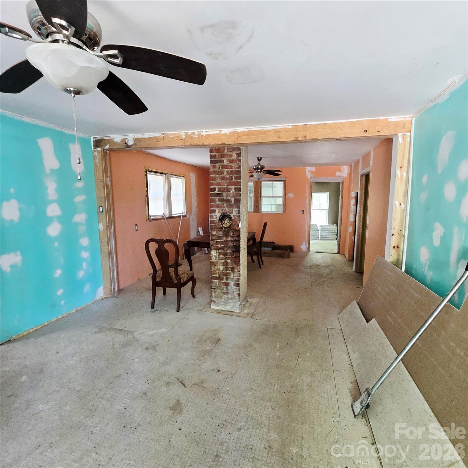 887 Okeewemee-Star Road — Star
