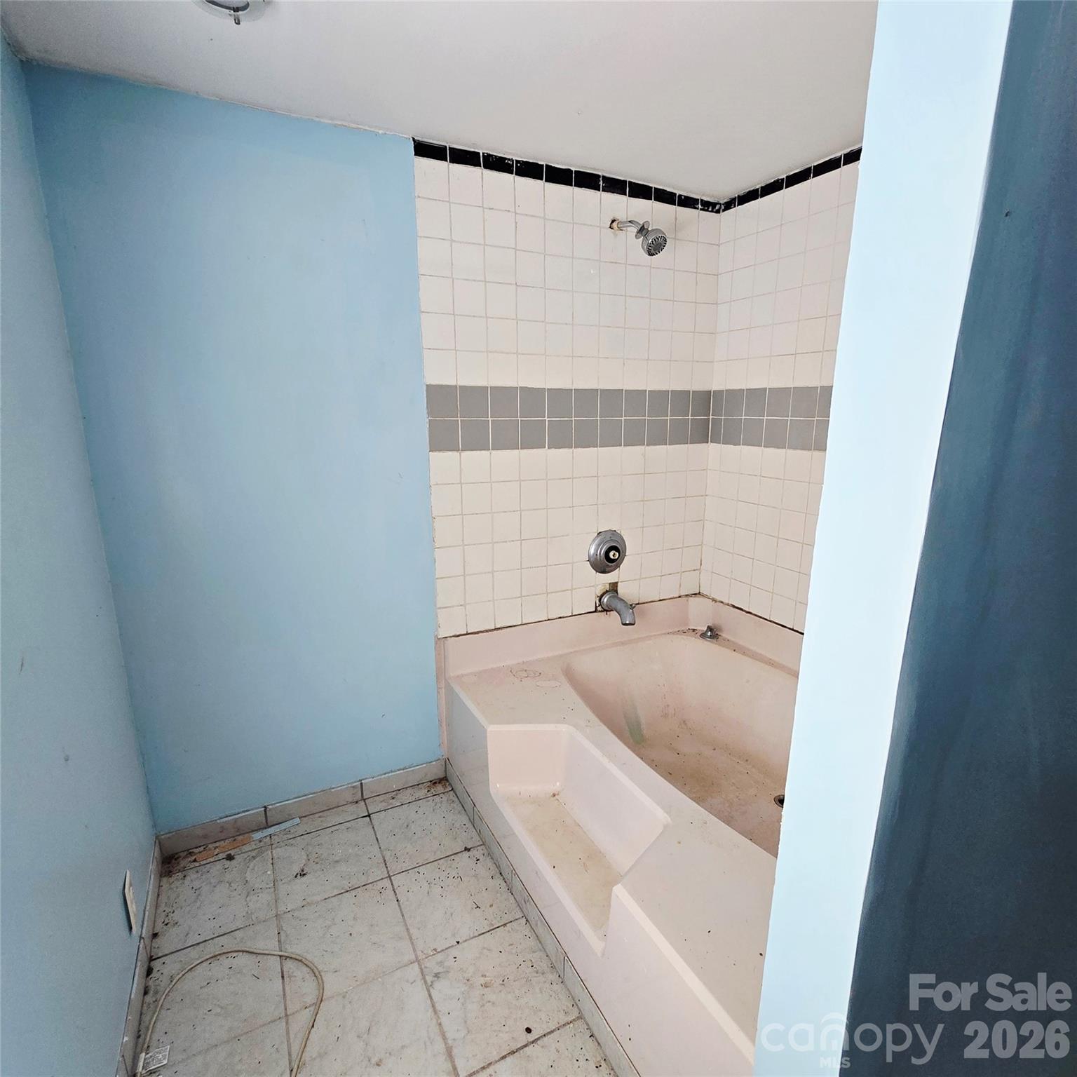 887 Okeewemee-Star Road — Star