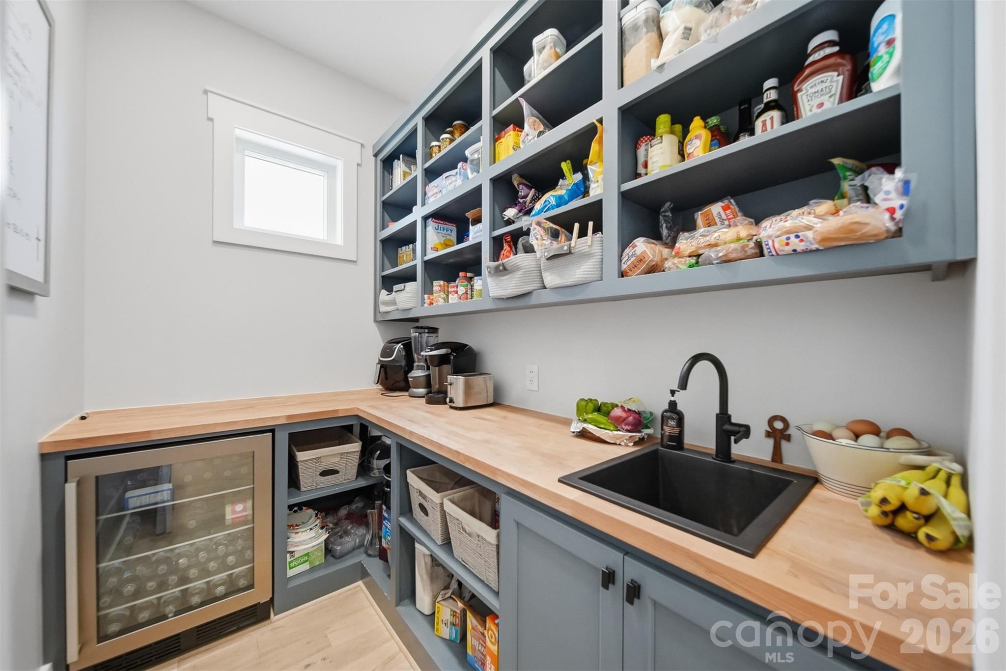 2322 Moss Farm Road — Hickory