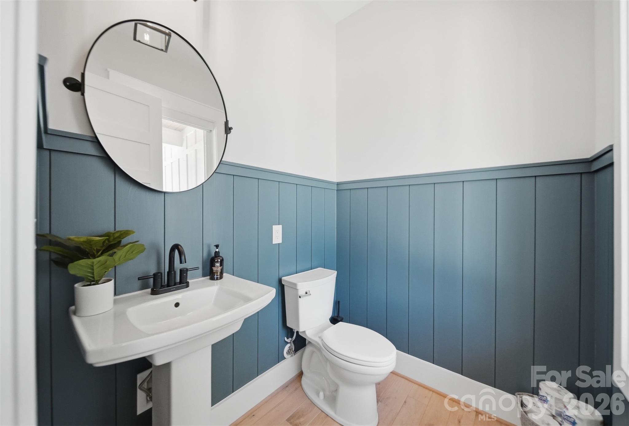 2322 Moss Farm Road — Hickory