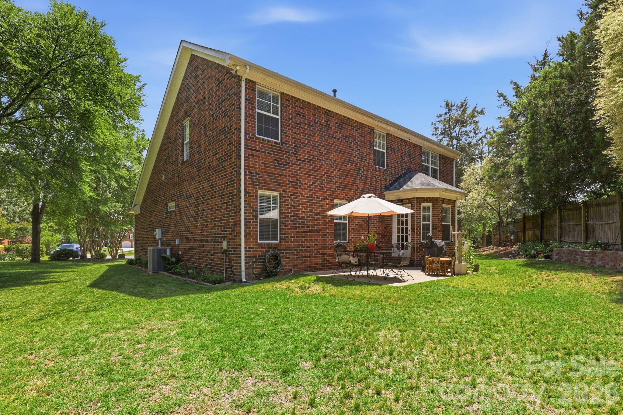 2800 Wingfield Place — Charlotte