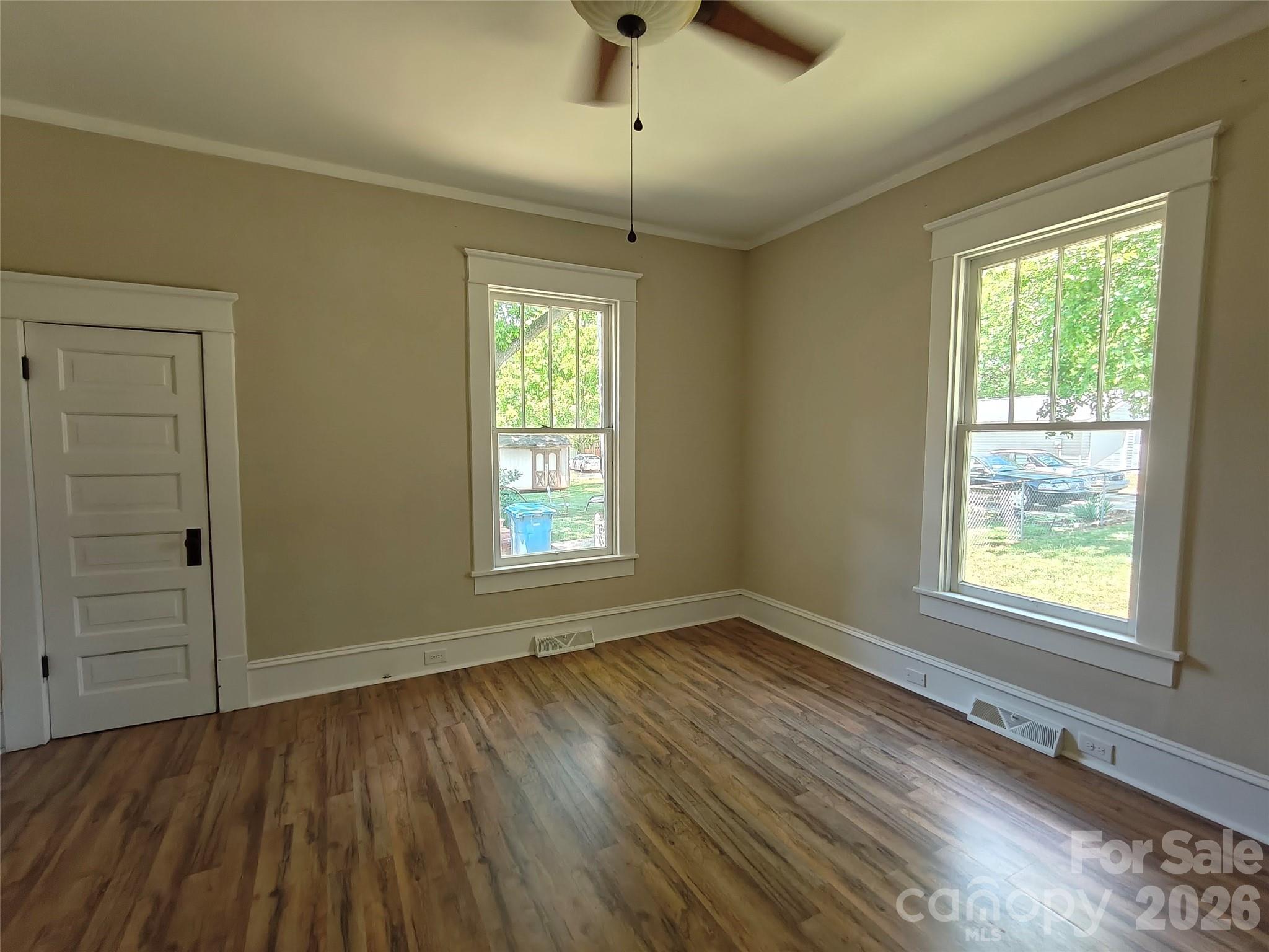 208 Heilig Avenue — Salisbury