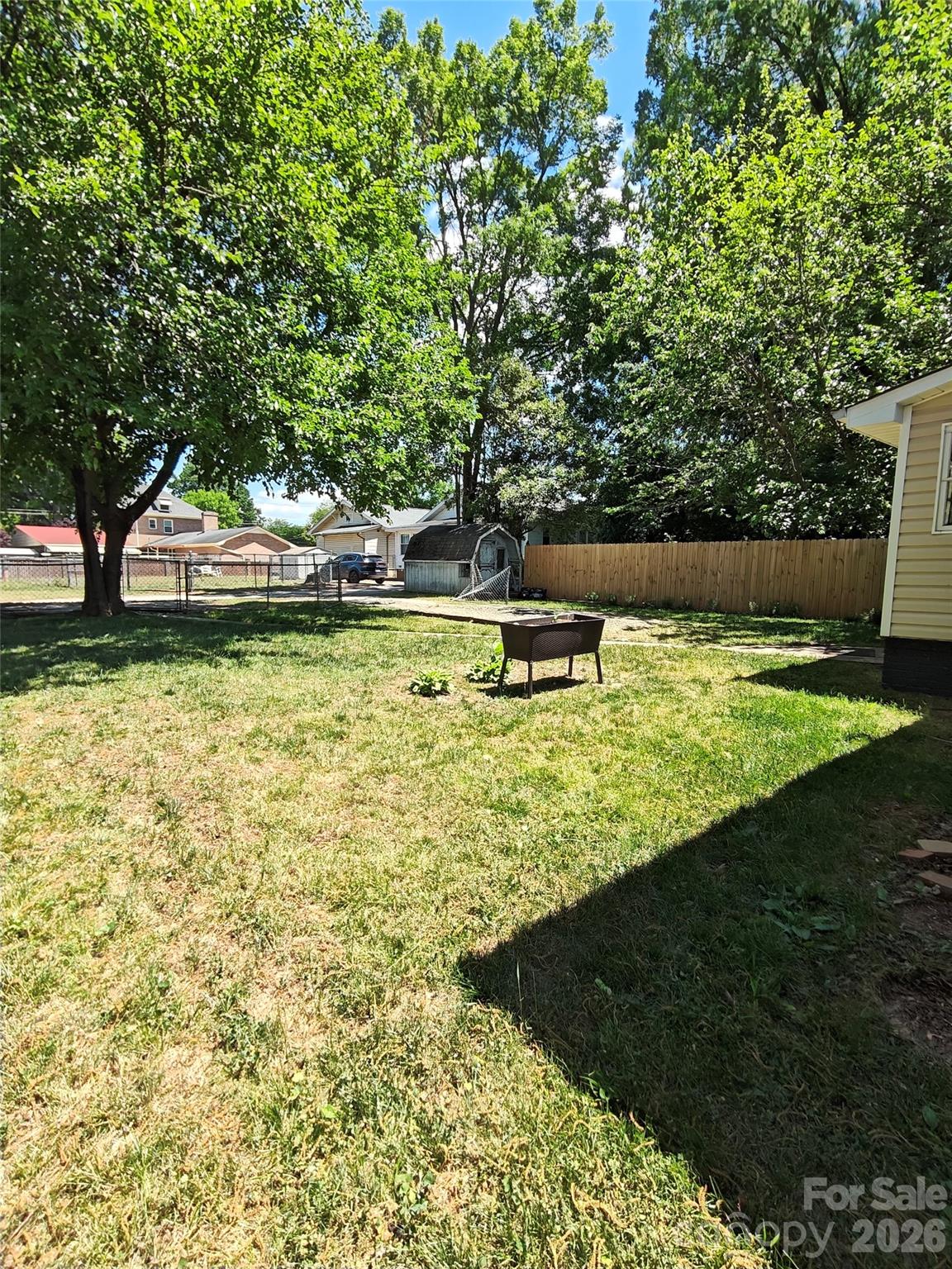 208 Heilig Avenue — Salisbury