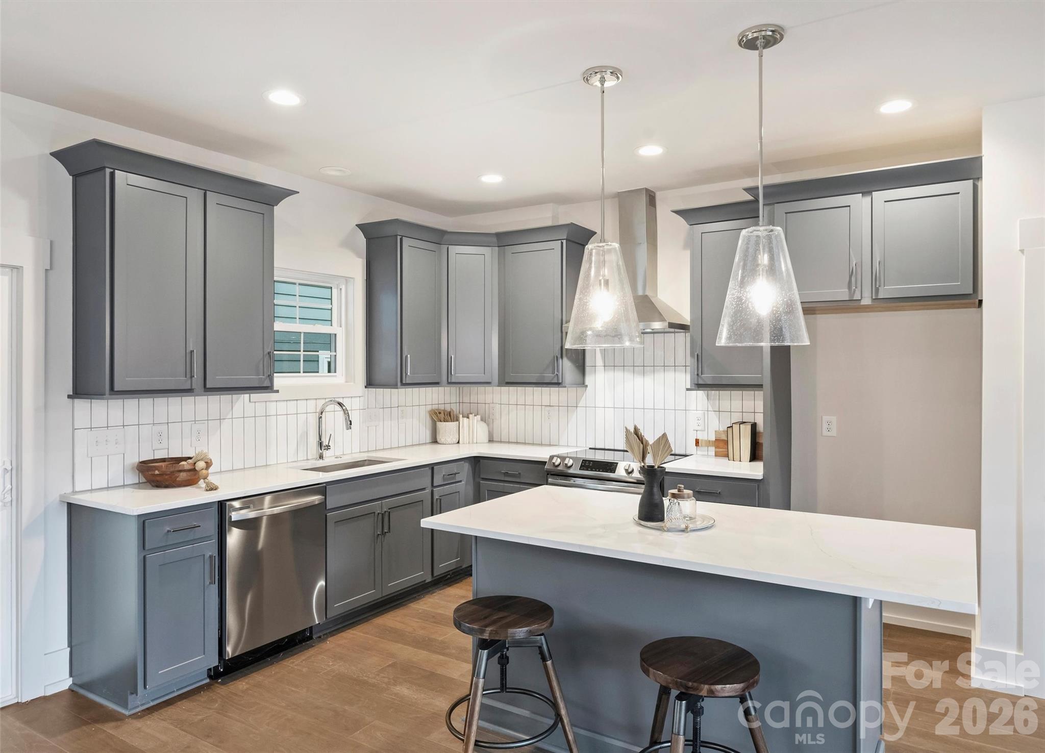 201 Coxe Avenue — Charlotte