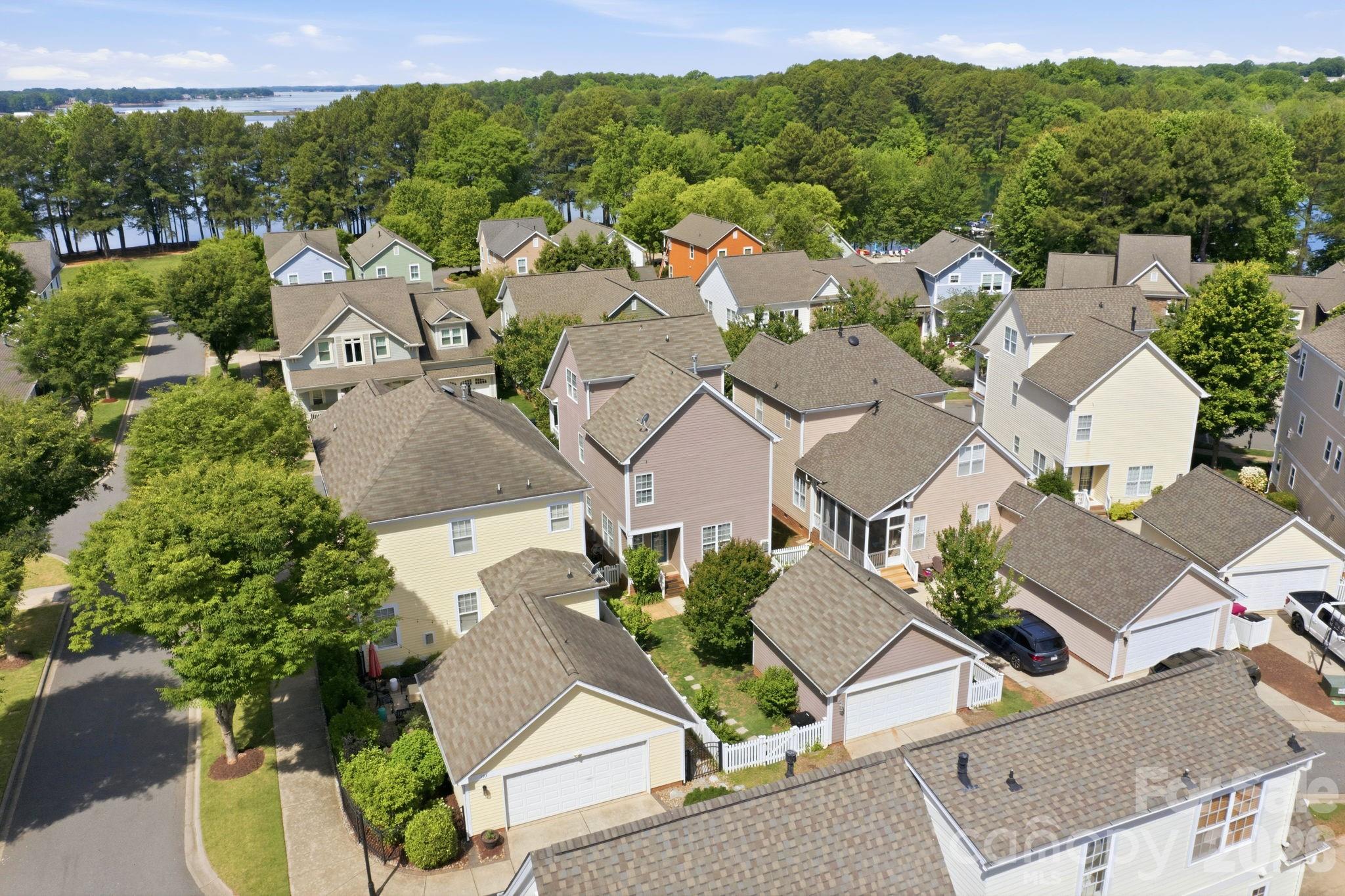 191 Lilac Mist Loop — Mooresville