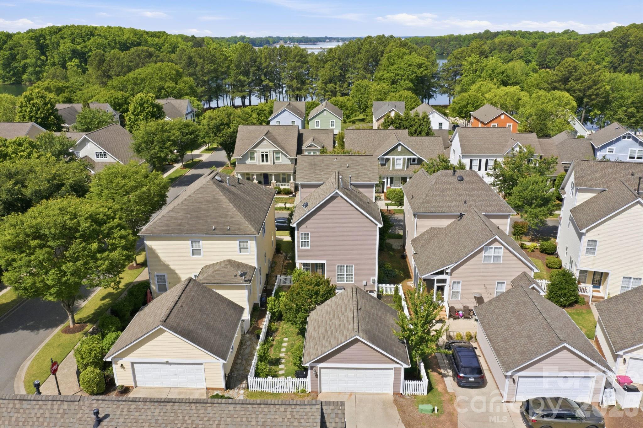 191 Lilac Mist Loop — Mooresville