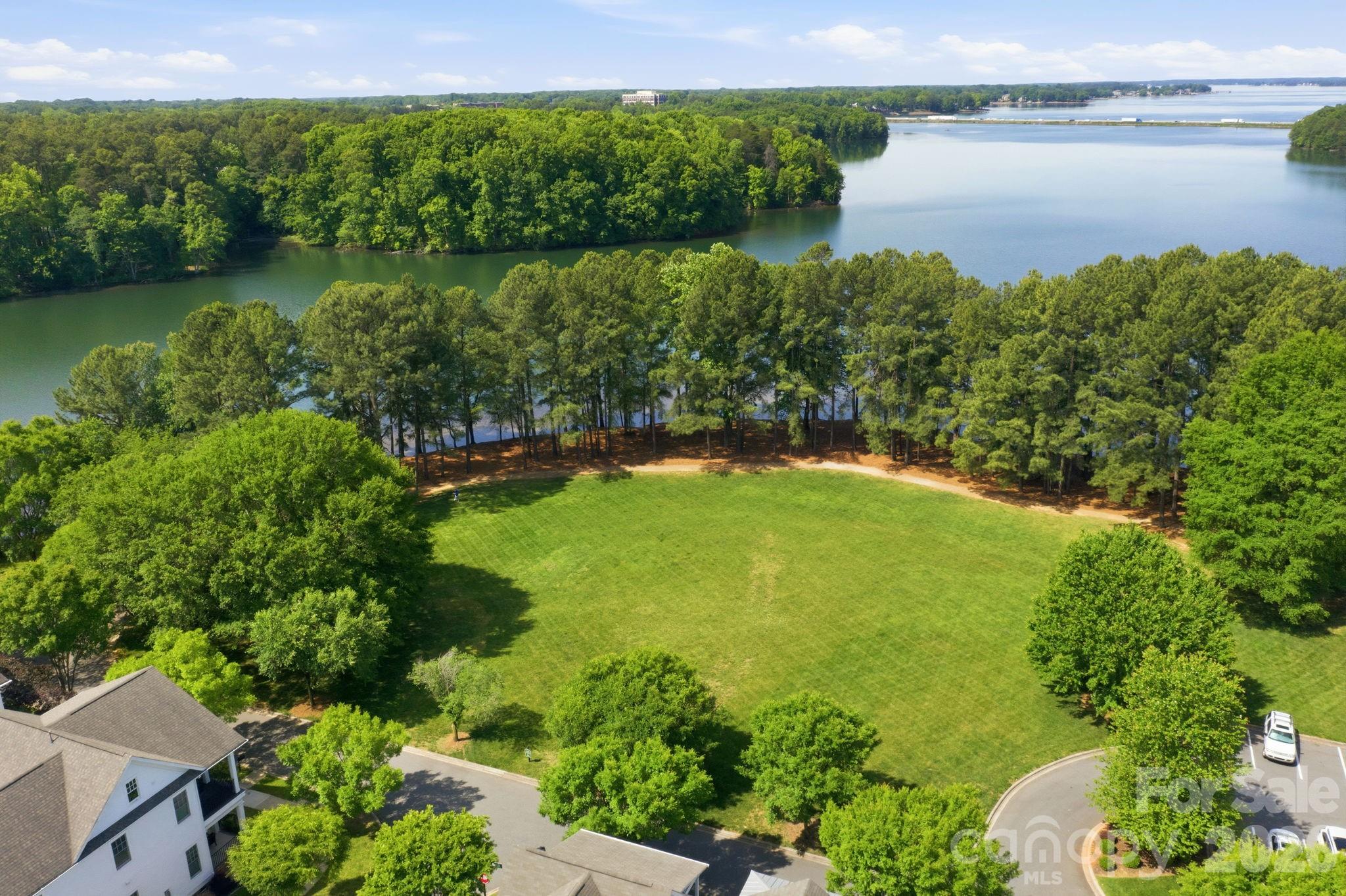 191 Lilac Mist Loop — Mooresville