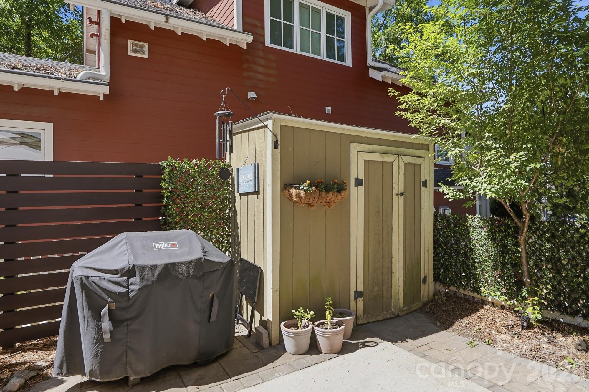 534 Spring Street — Davidson