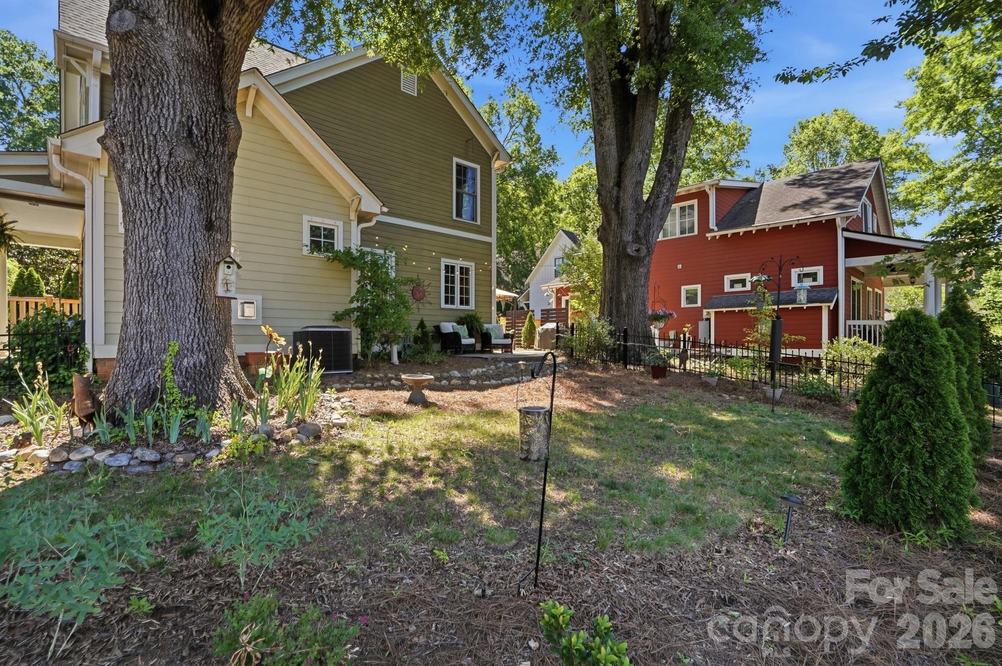 534 Spring Street — Davidson