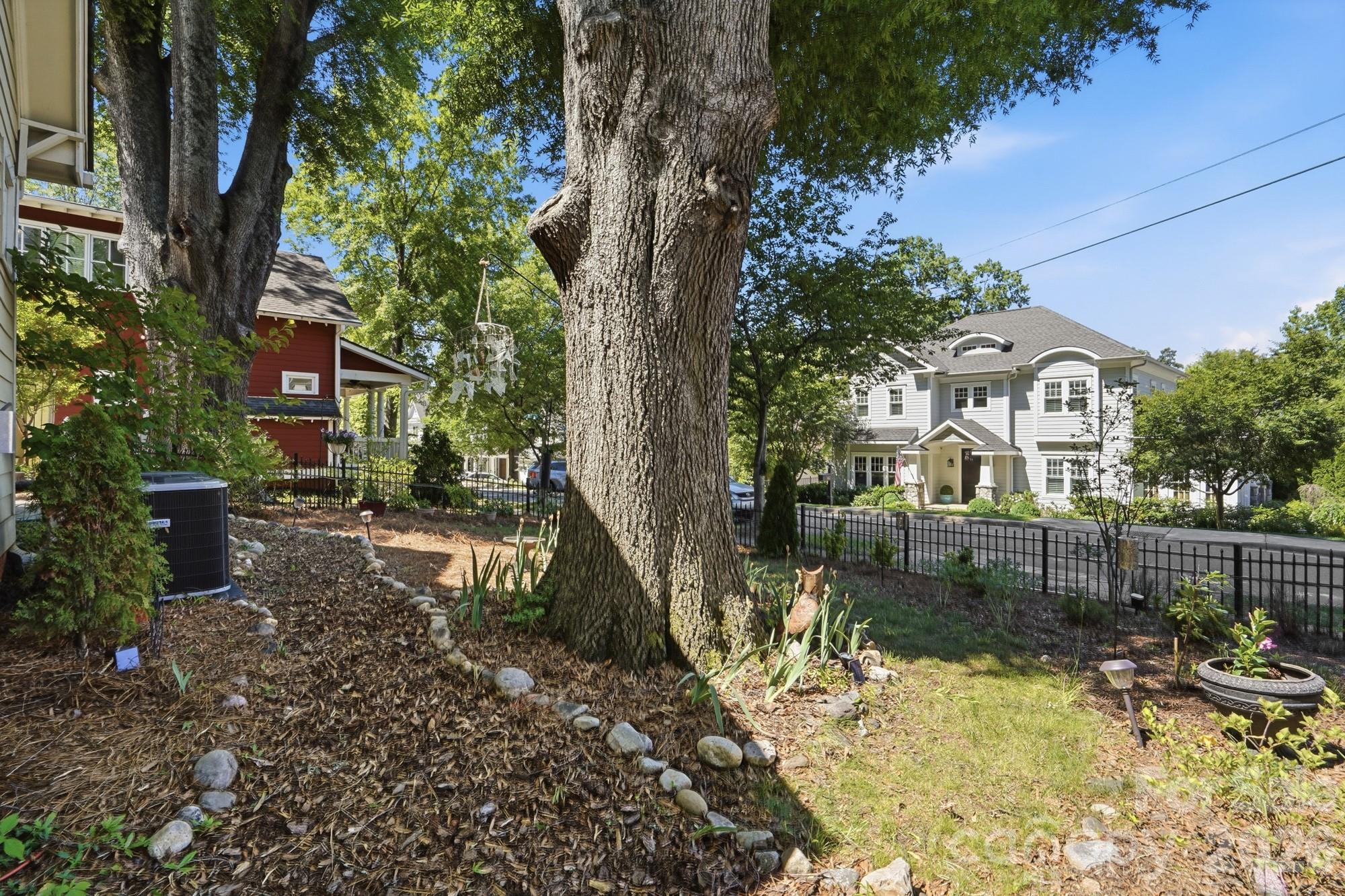 534 Spring Street — Davidson