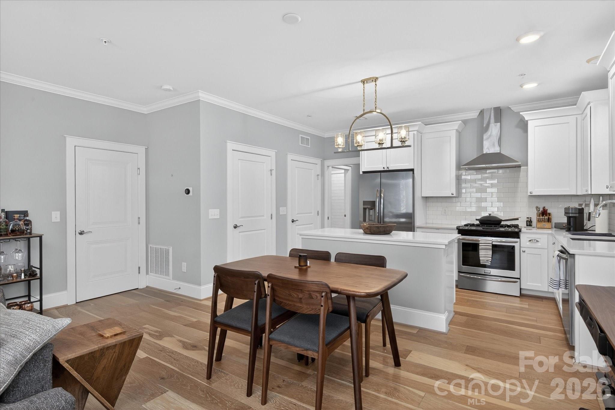 2151 Mcclintock Road #112 — Charlotte
