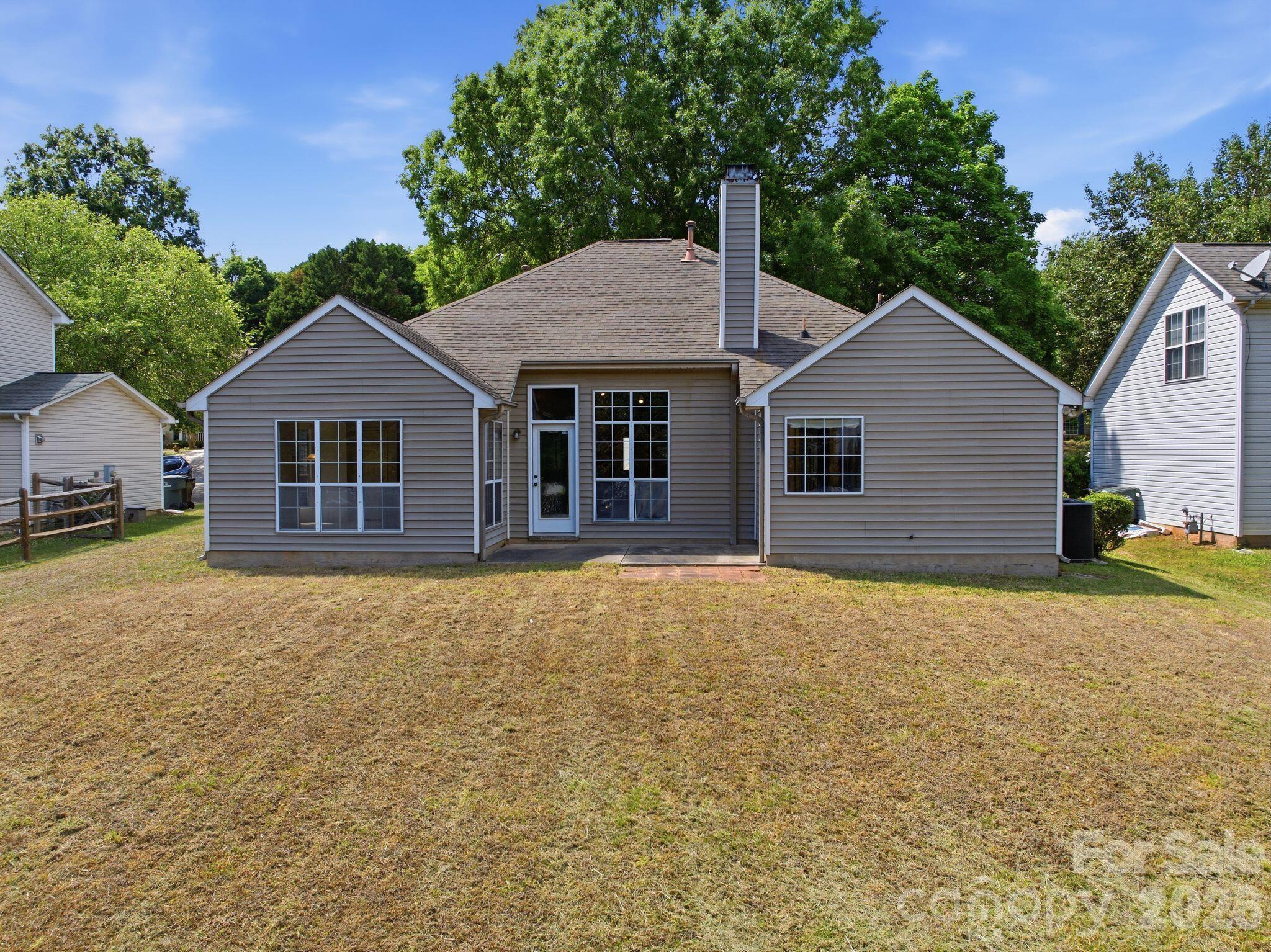 5807 Timber Falls Place NW — Concord