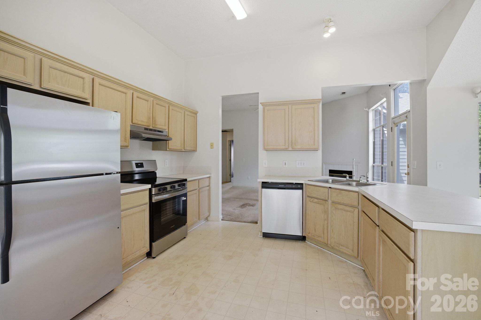 5807 Timber Falls Place NW — Concord