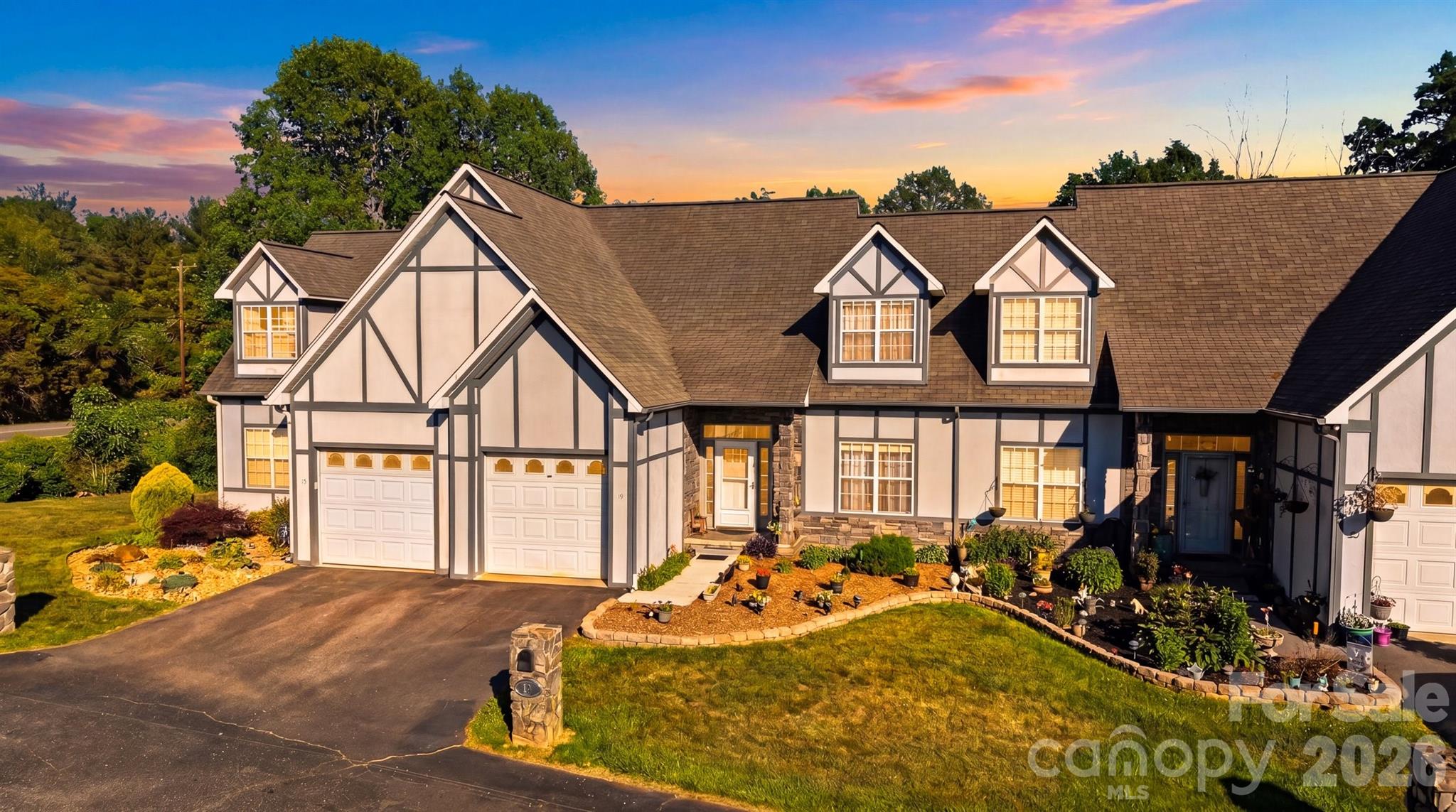 19 Heron Cove Loop #B — Hickory