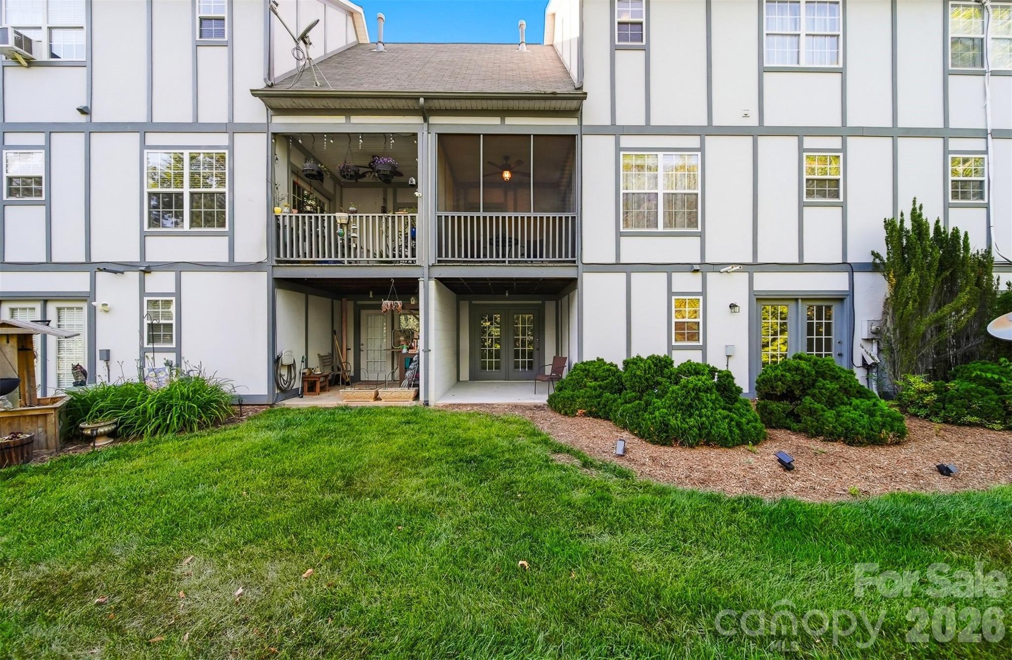 19 Heron Cove Loop #B — Hickory