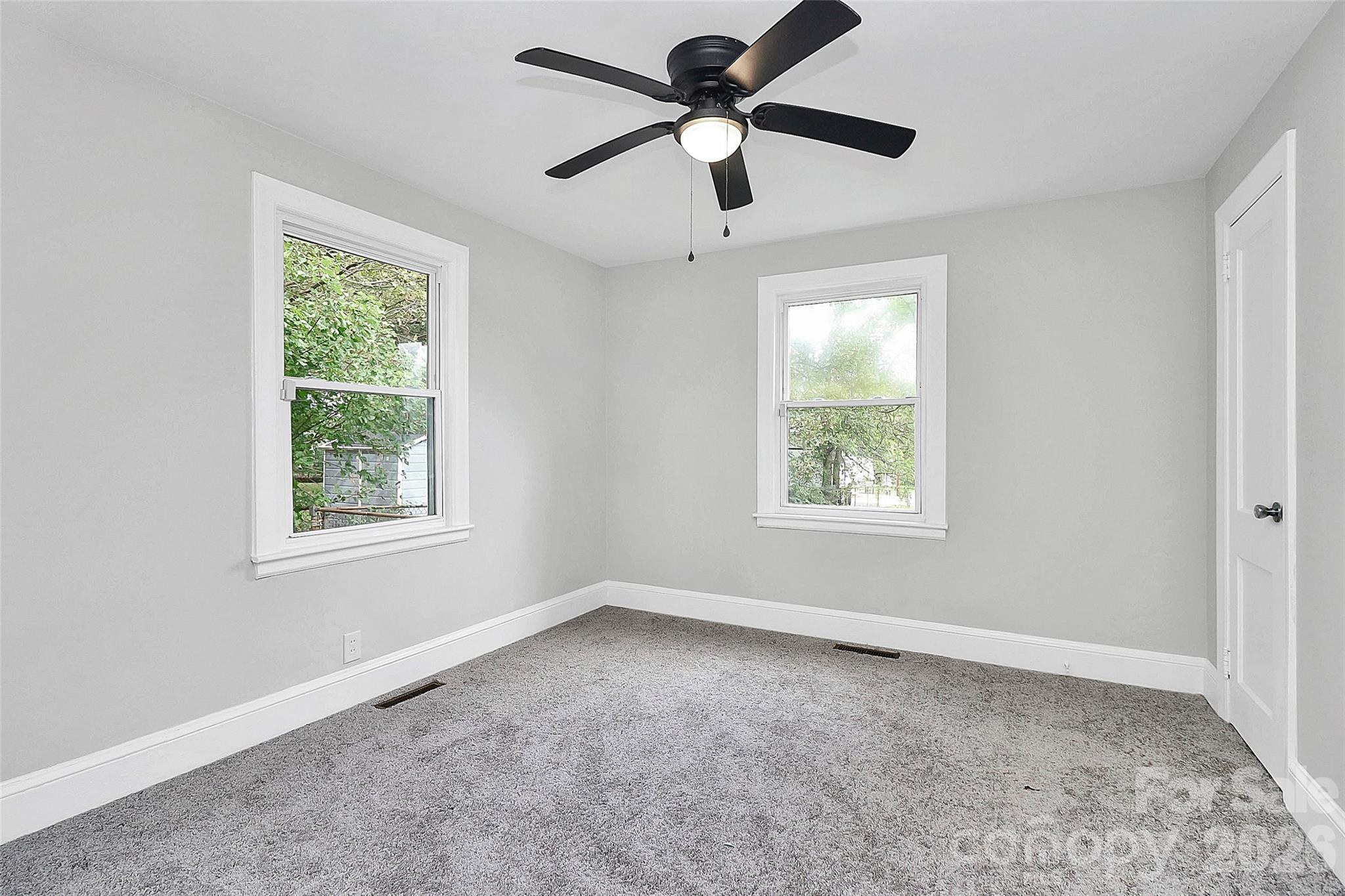 5726 Oak Drive — Charlotte