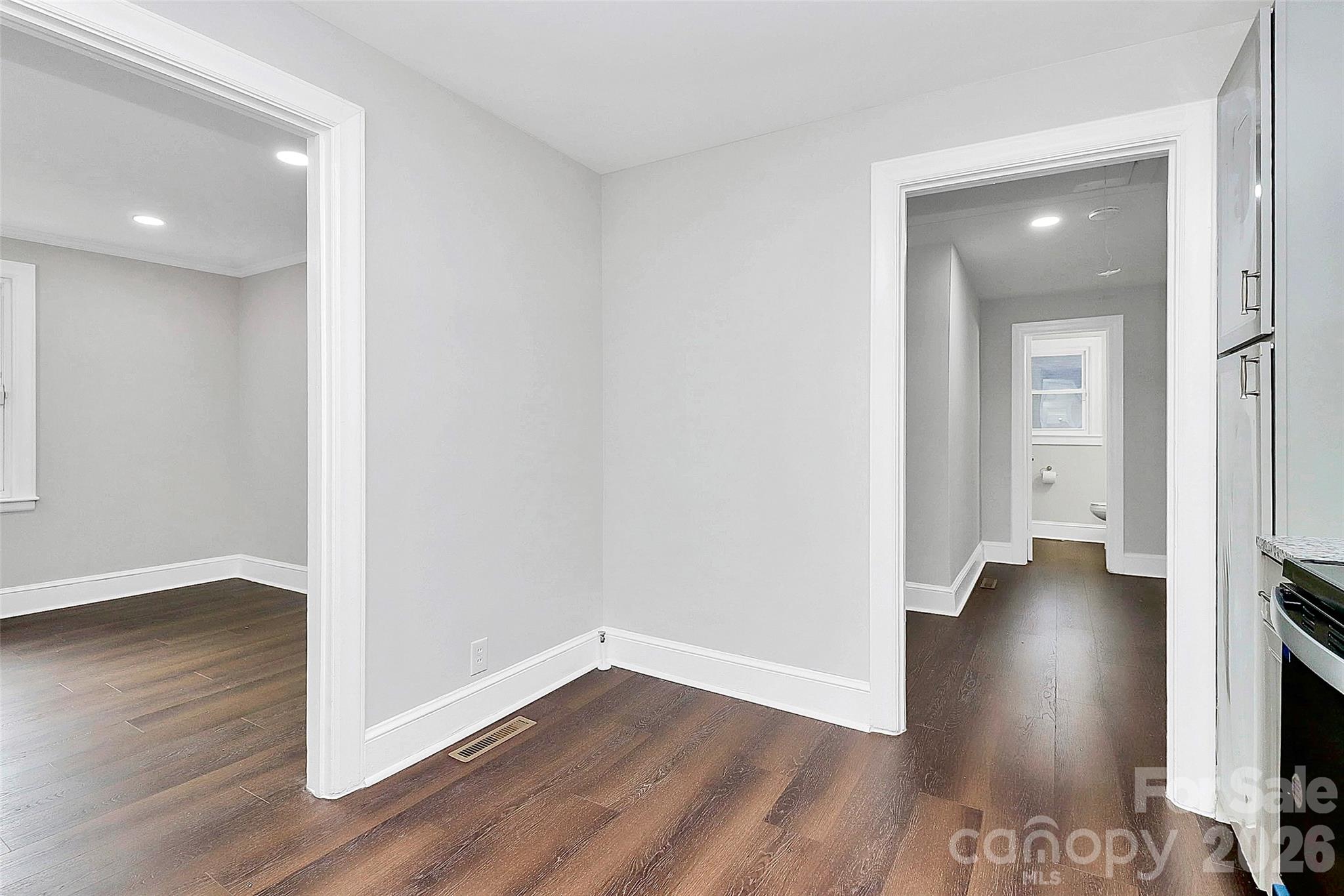 5726 Oak Drive — Charlotte