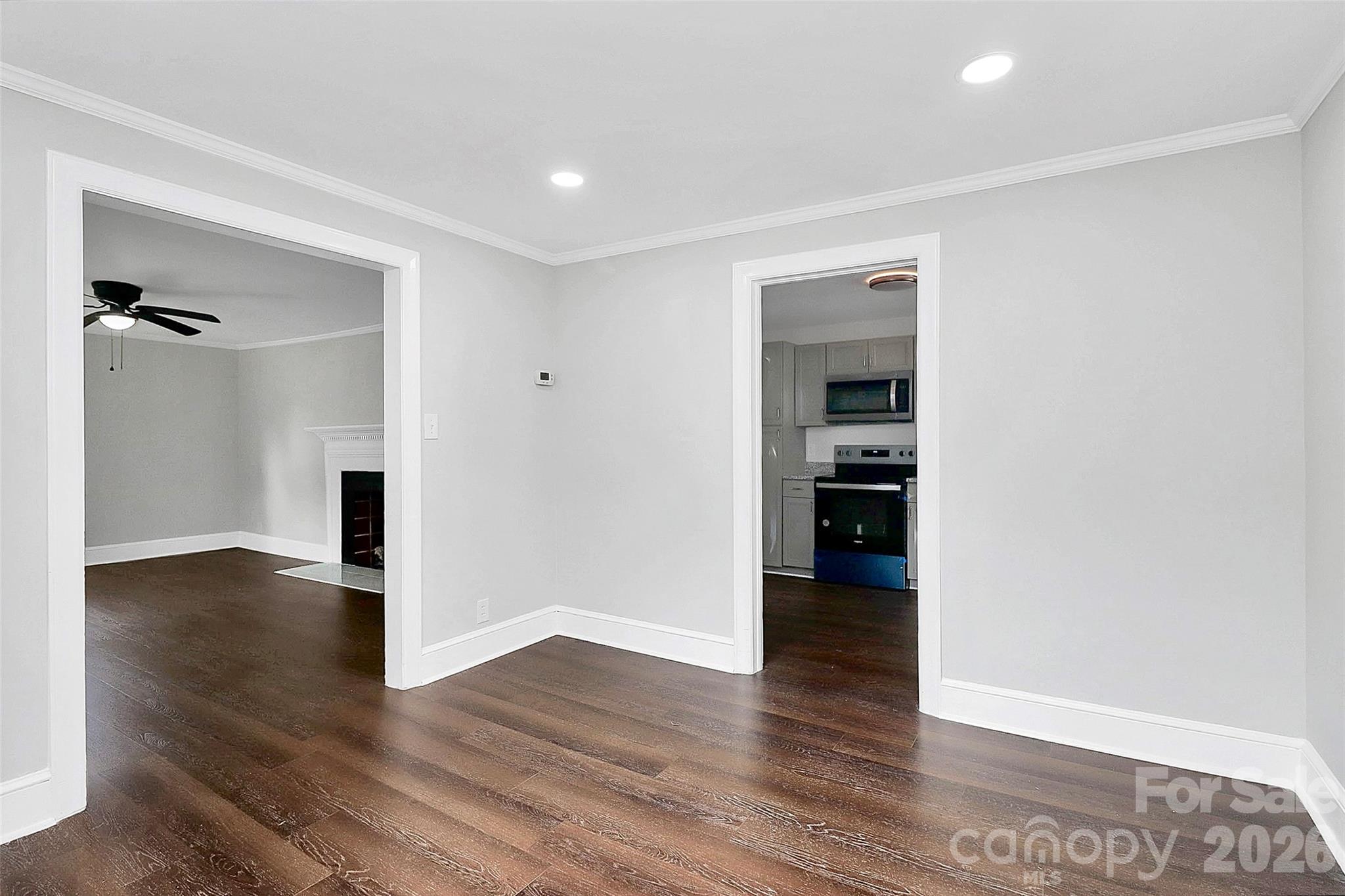 5726 Oak Drive — Charlotte