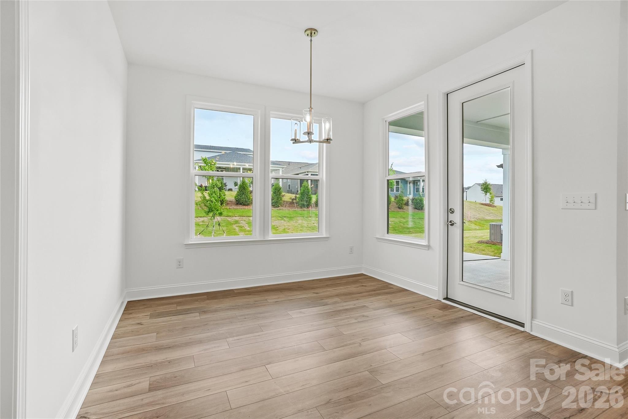 2730 Peak Court — Belmont