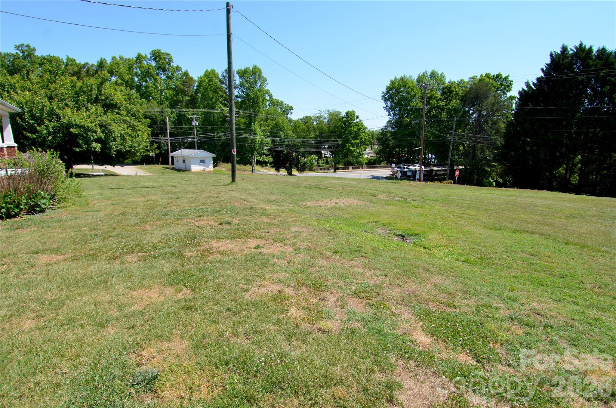 1419 US 70 Highway W — Valdese