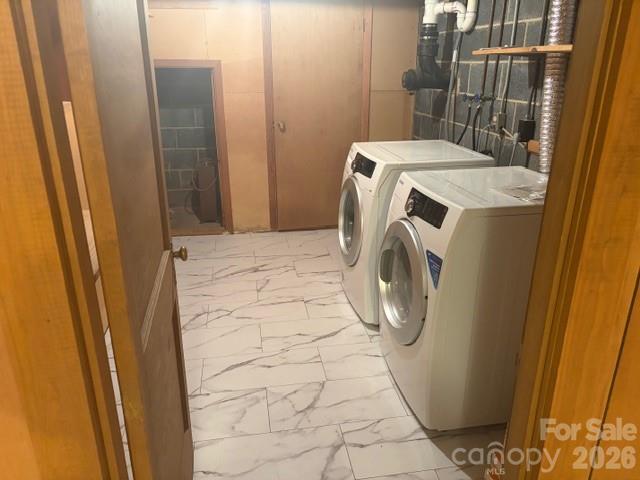 242 Edgewood Circle #3 — Morganton