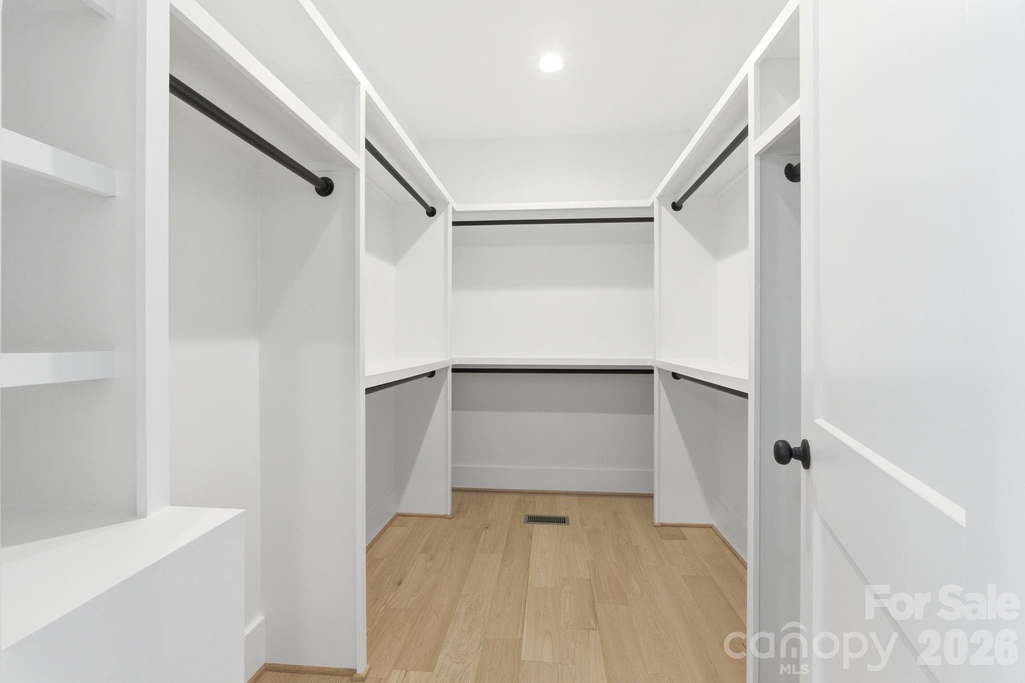 6922 Charnel Lane — Climax