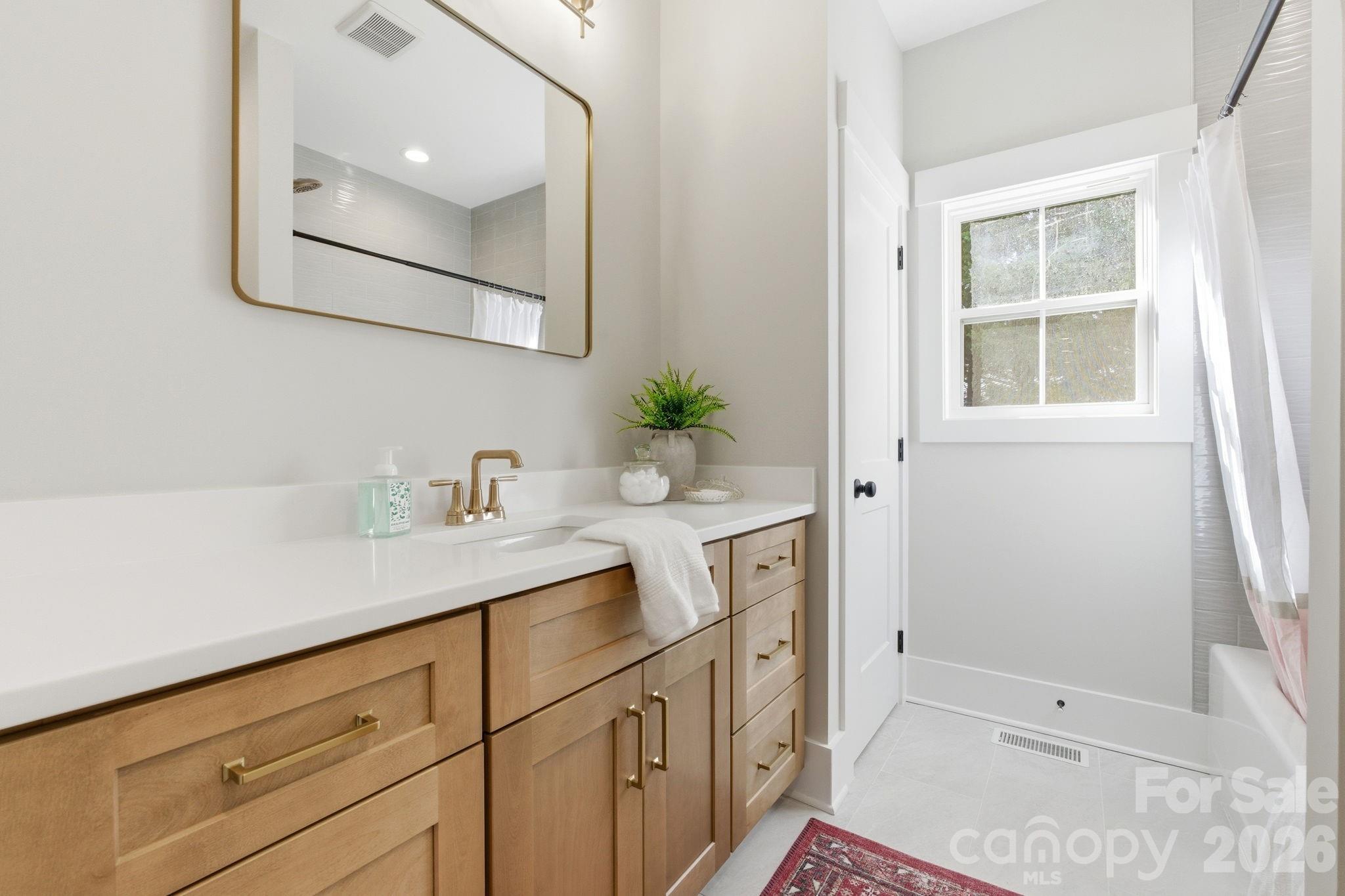 6922 Charnel Lane — Climax
