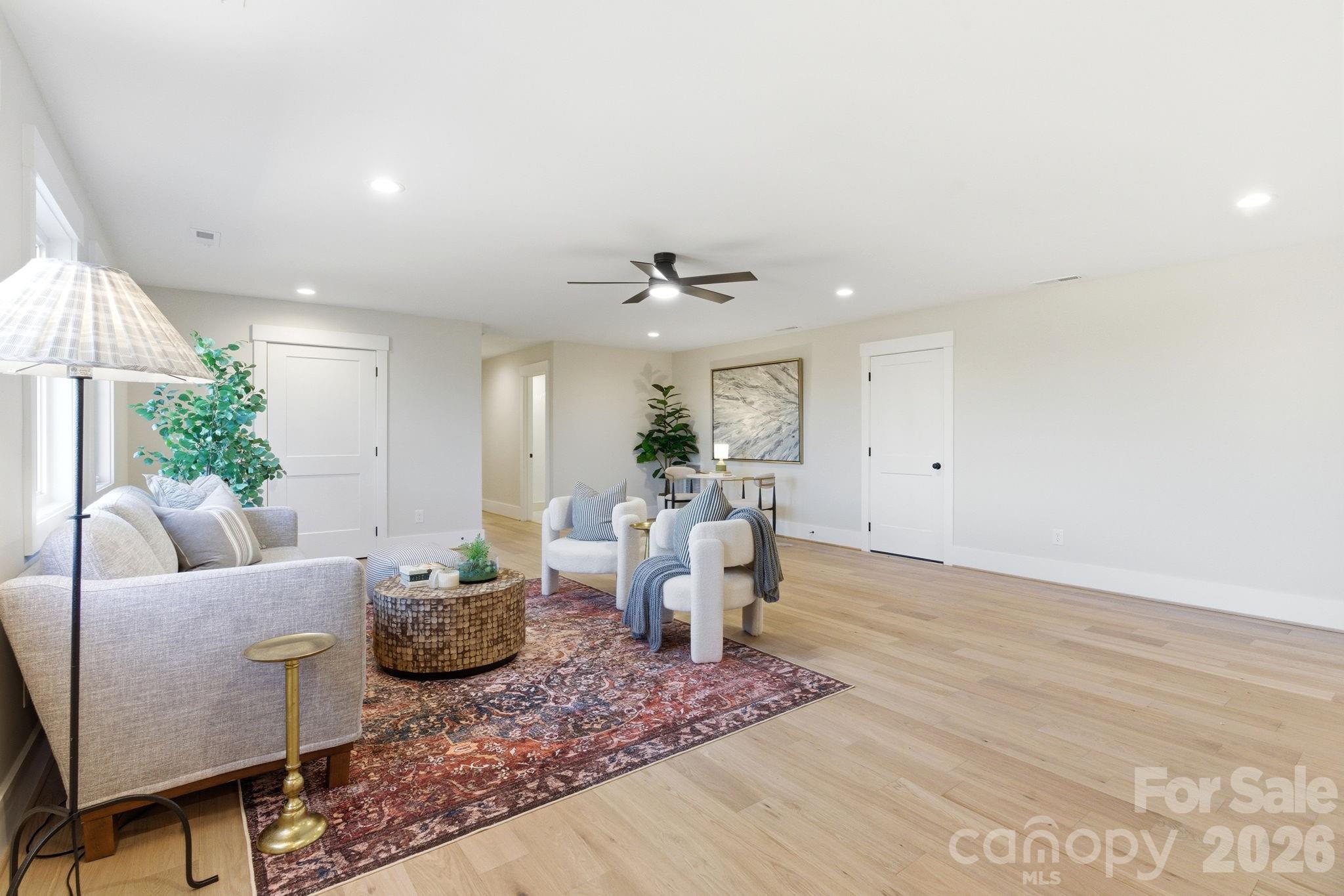 6922 Charnel Lane — Climax