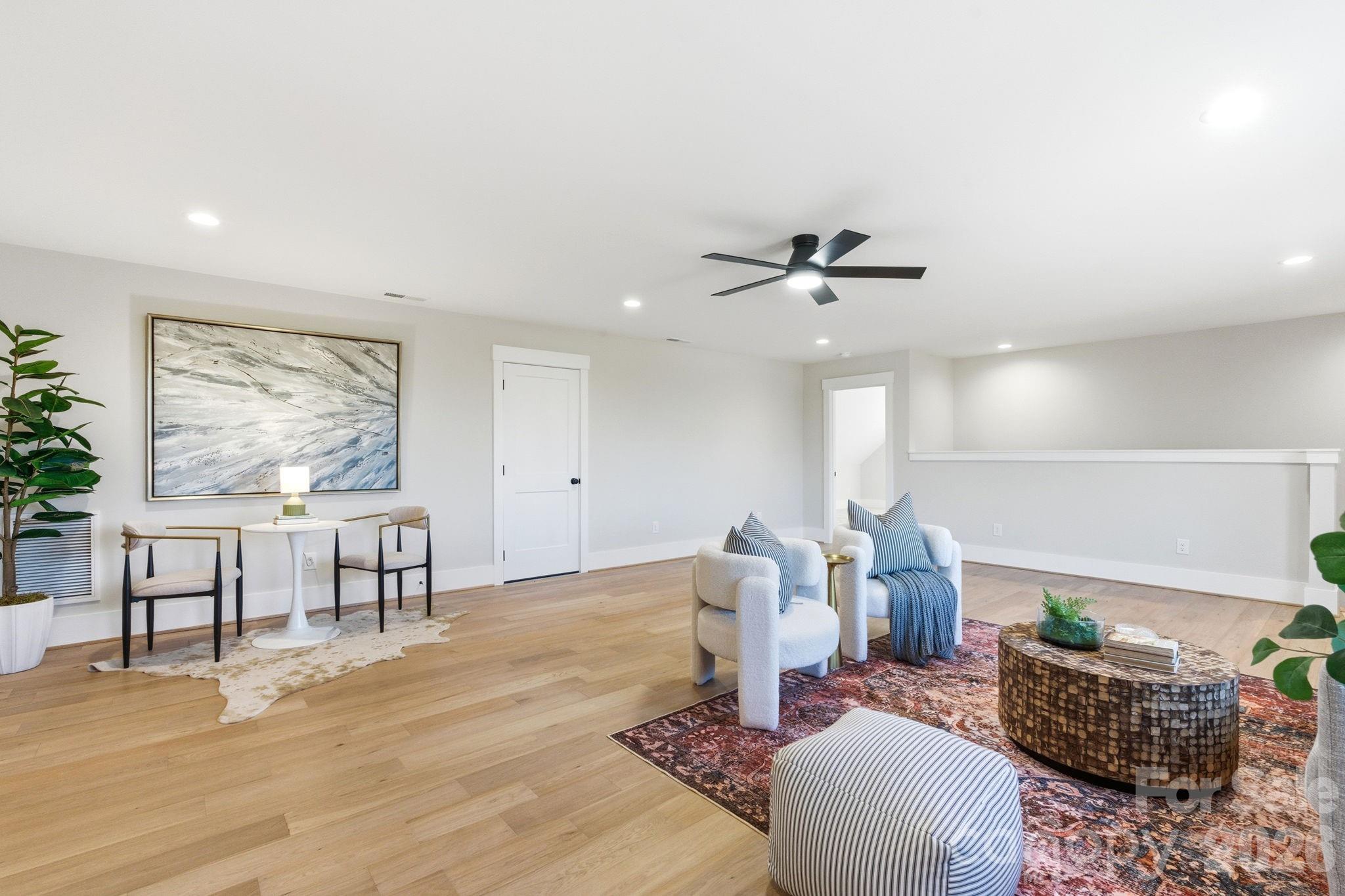 6922 Charnel Lane — Climax