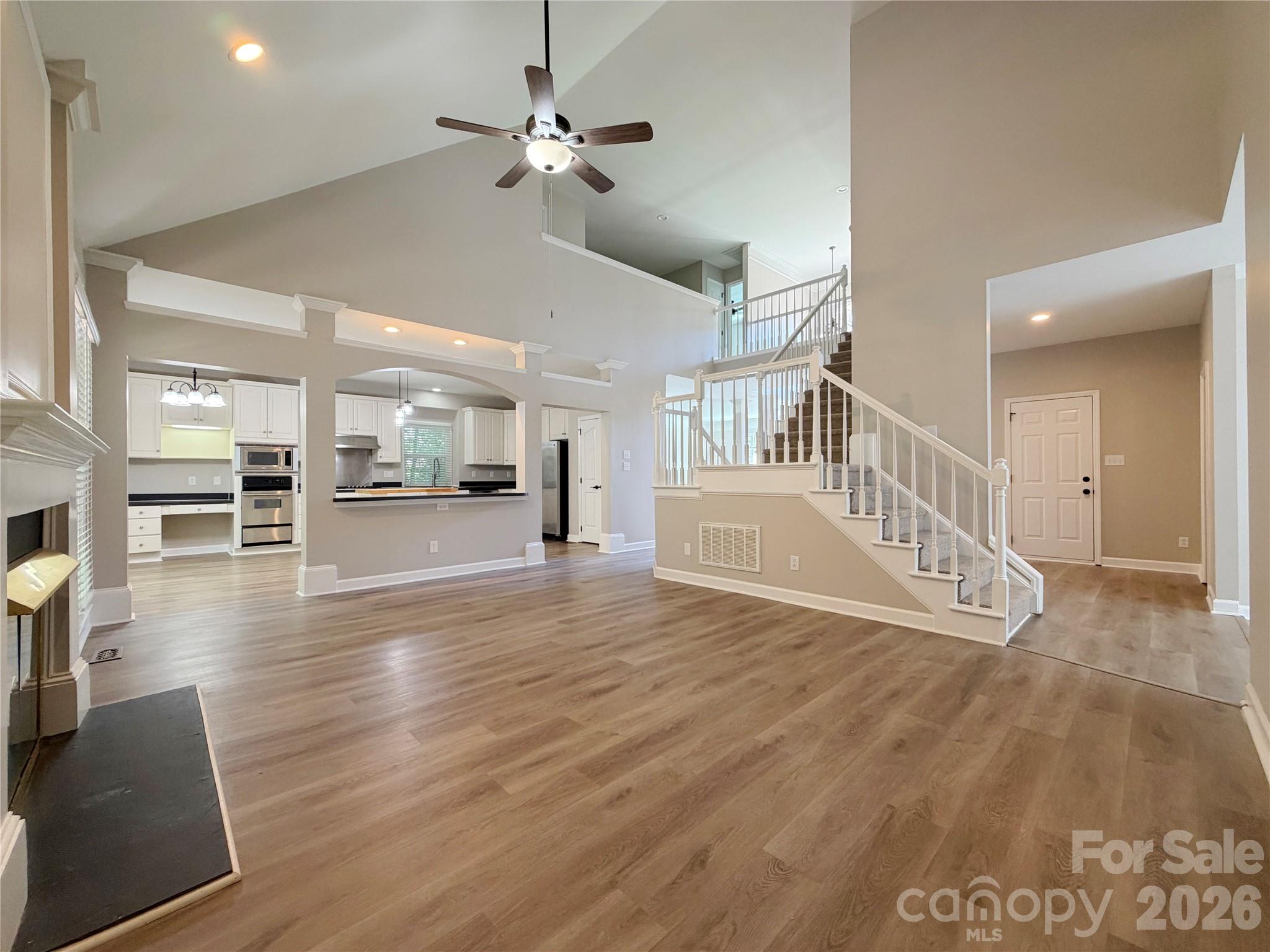 6000 Hunter Lane — Matthews