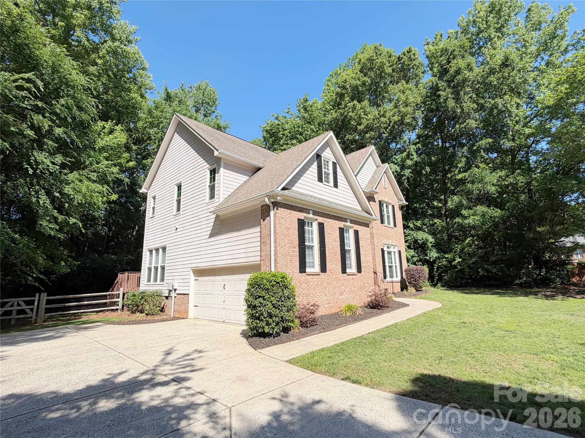 6000 Hunter Lane — Matthews
