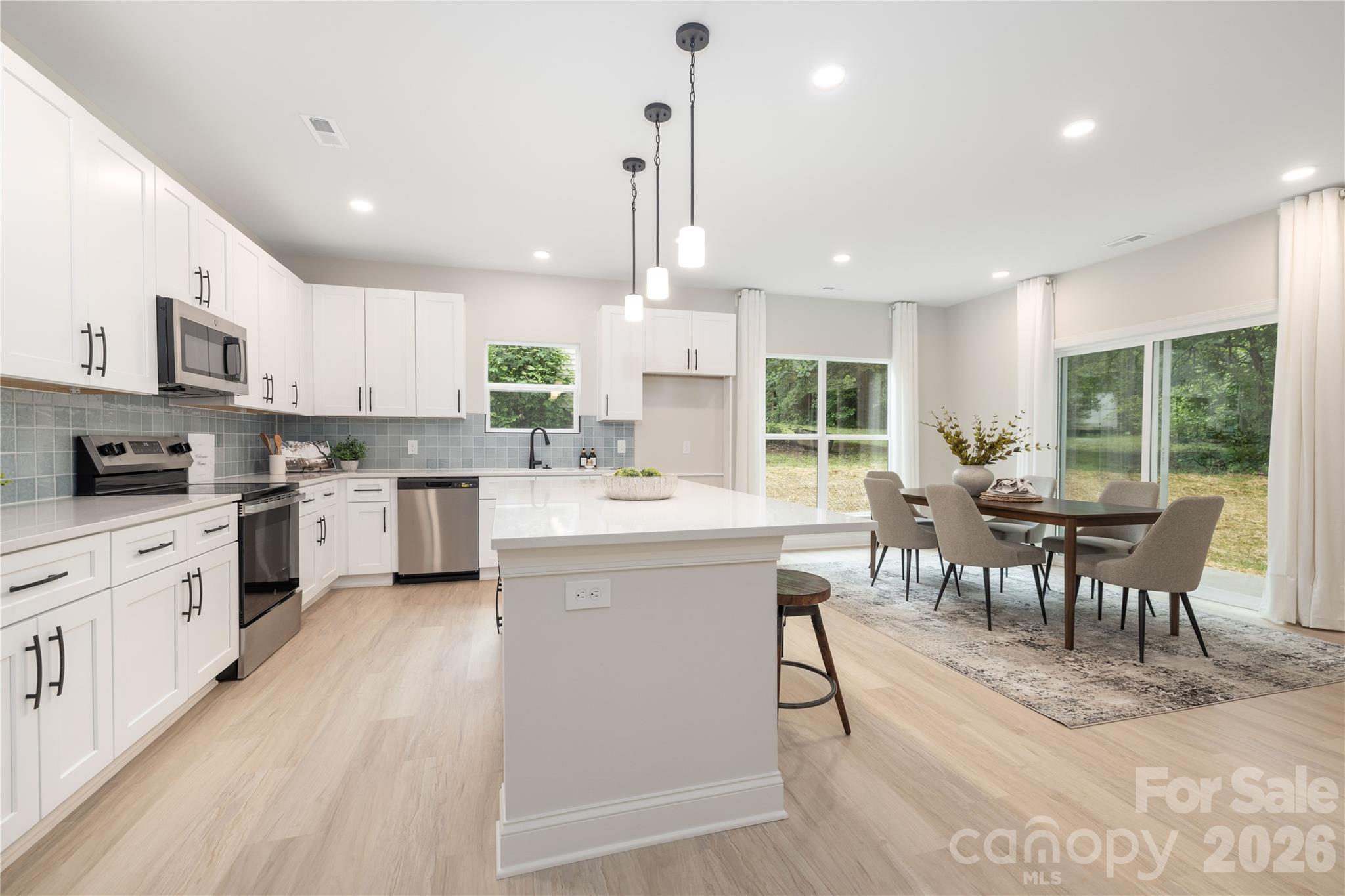 6633 Terry Lane — Charlotte