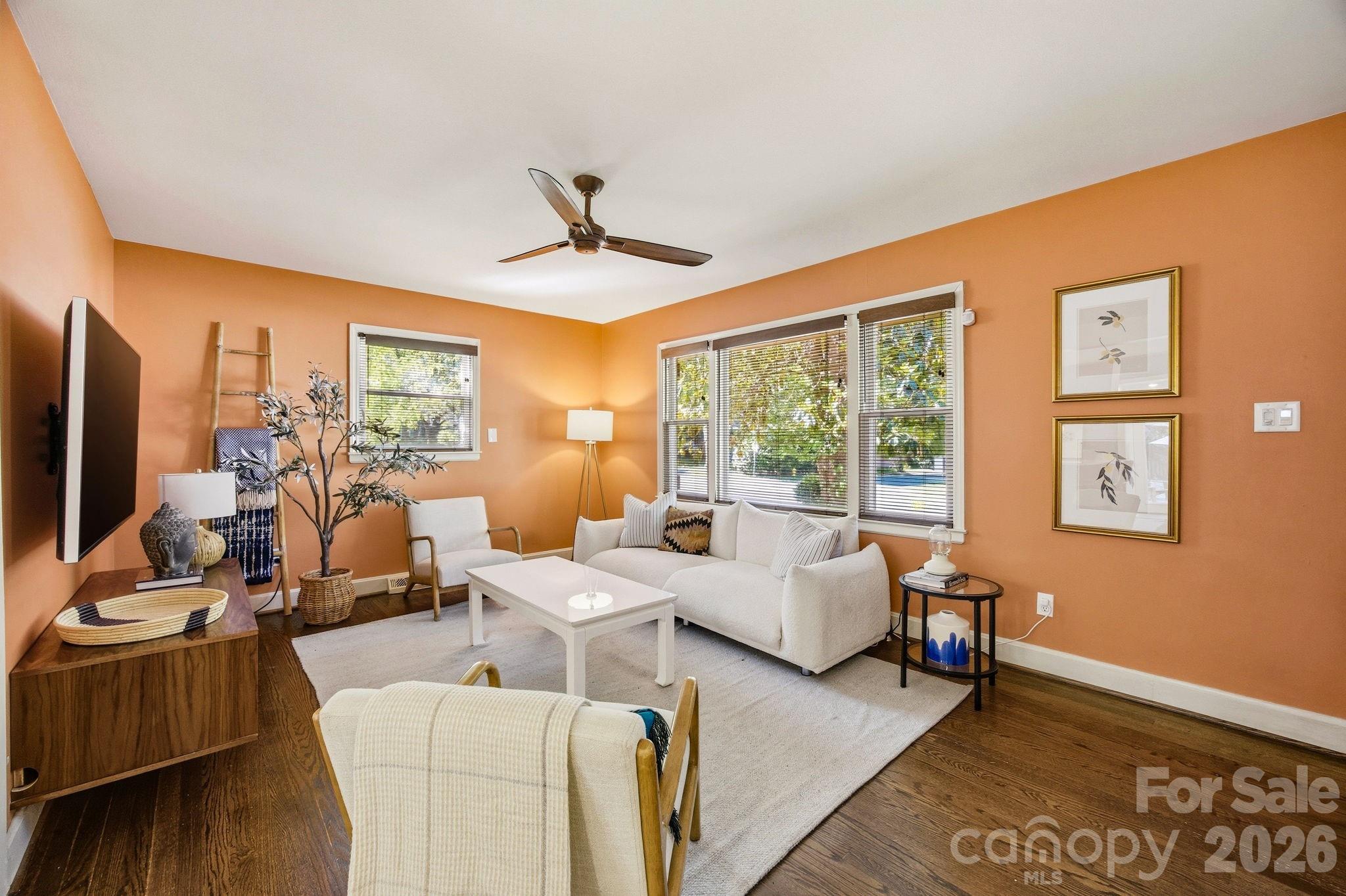 1941 Bentley Place — Charlotte
