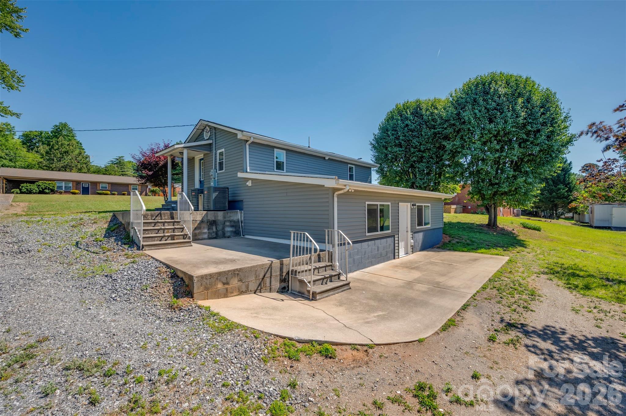 220 Roberson Road — Forest City