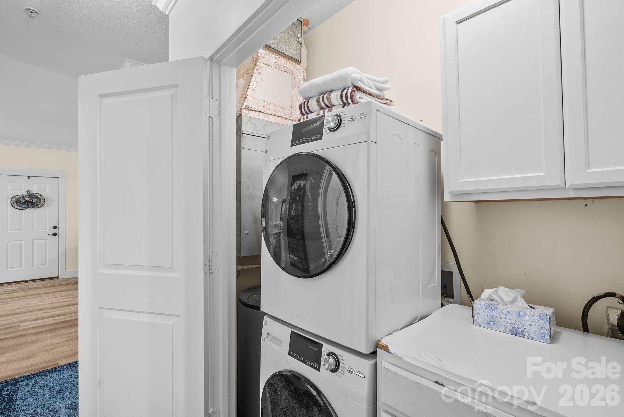 435 Appeldoorn Circle — Asheville