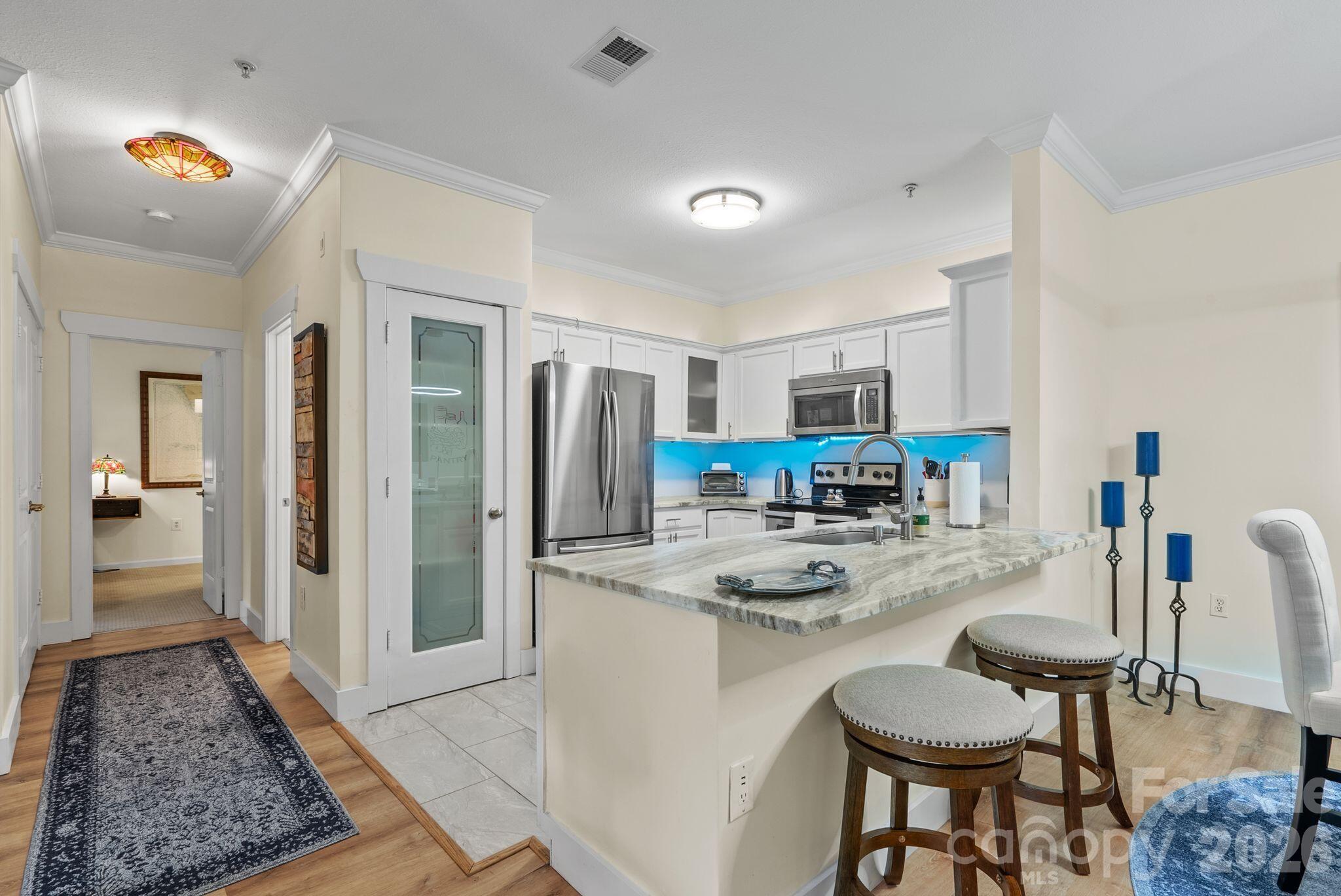 435 Appeldoorn Circle — Asheville
