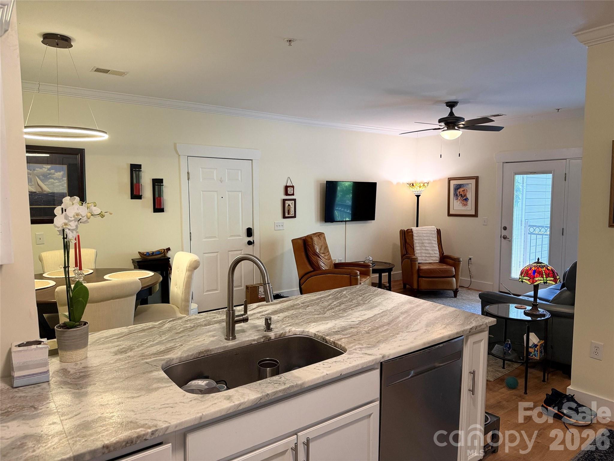 435 Appeldoorn Circle — Asheville
