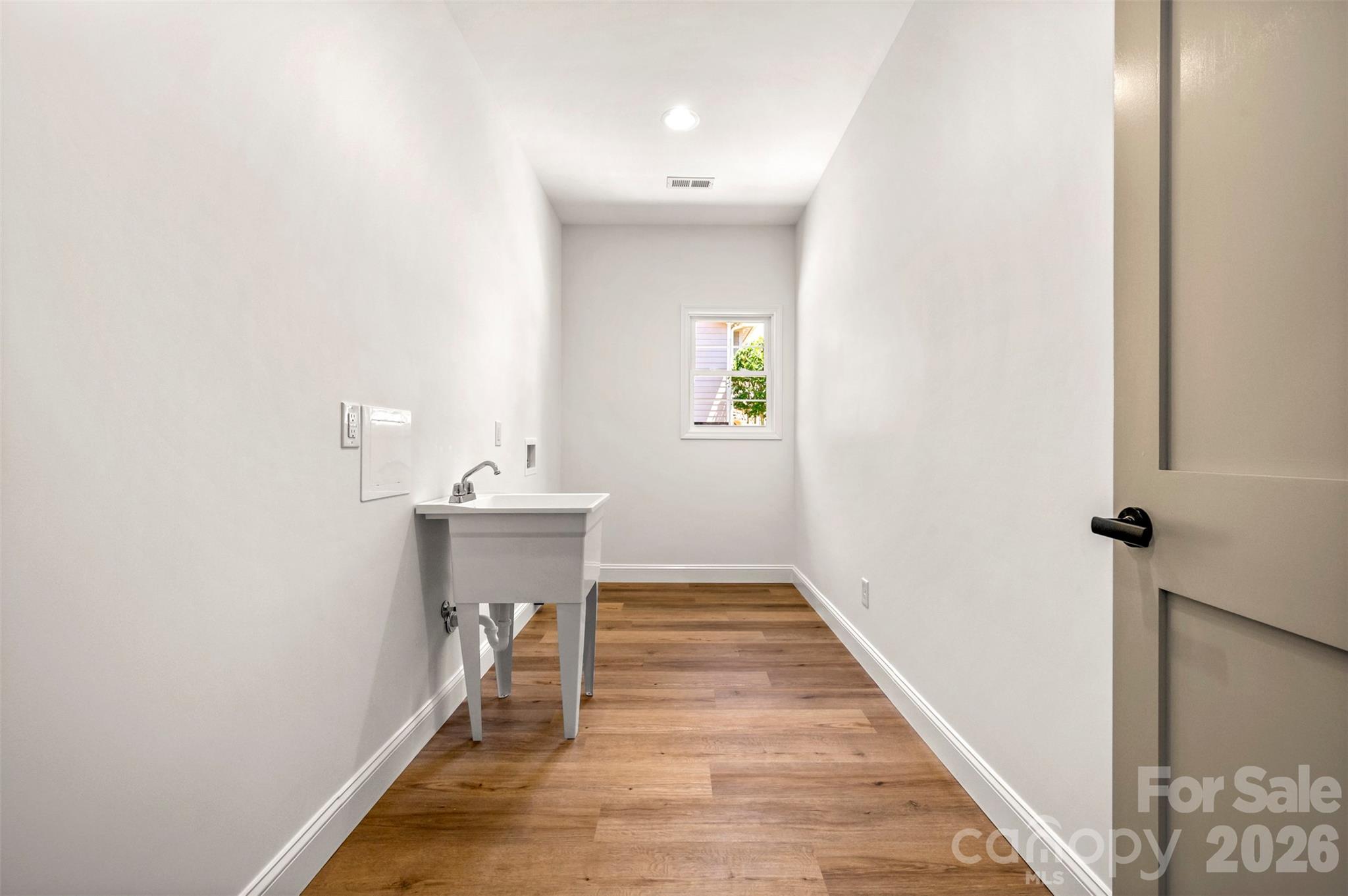 210 Westwood Drive — Forest City