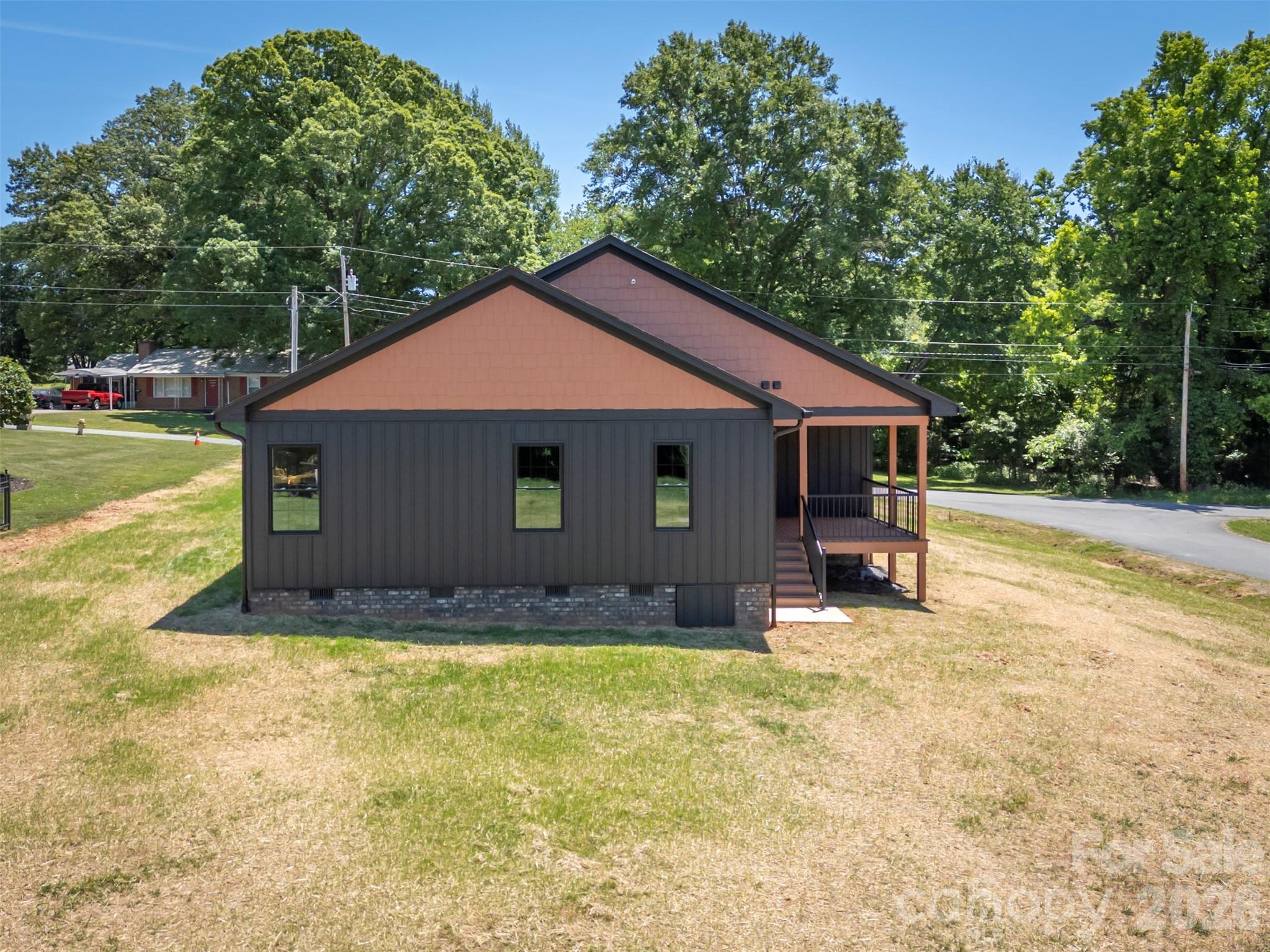210 Westwood Drive — Forest City