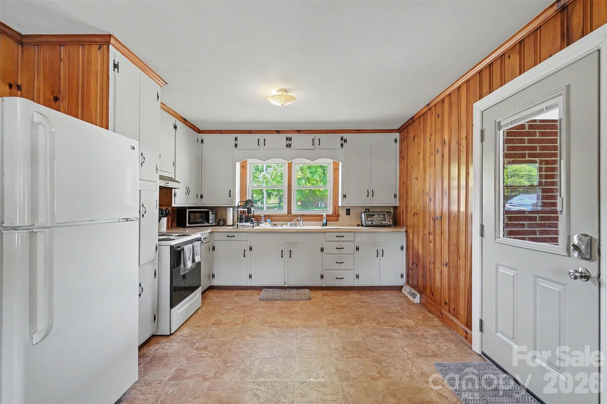 410 Airport Road — Kannapolis