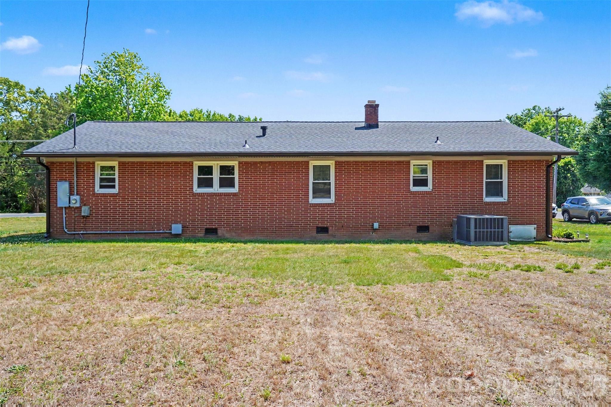 410 Airport Road — Kannapolis