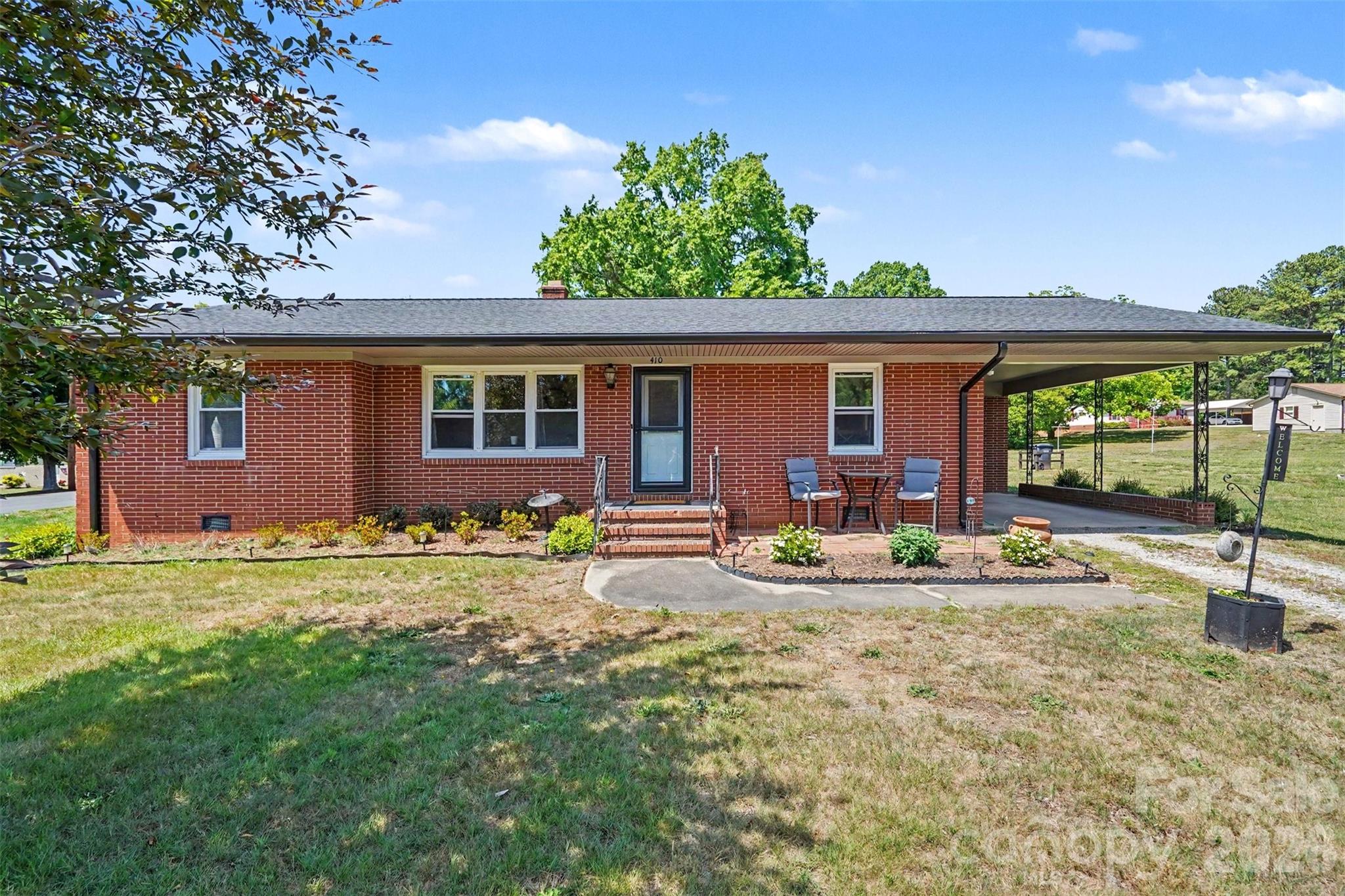 410 Airport Road — Kannapolis