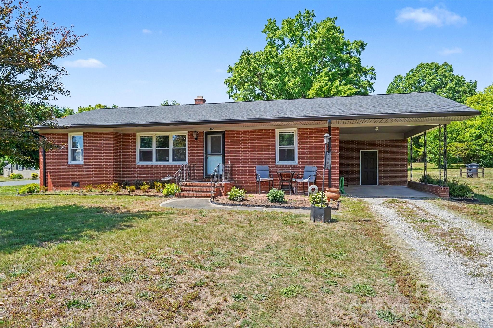 410 Airport Road — Kannapolis