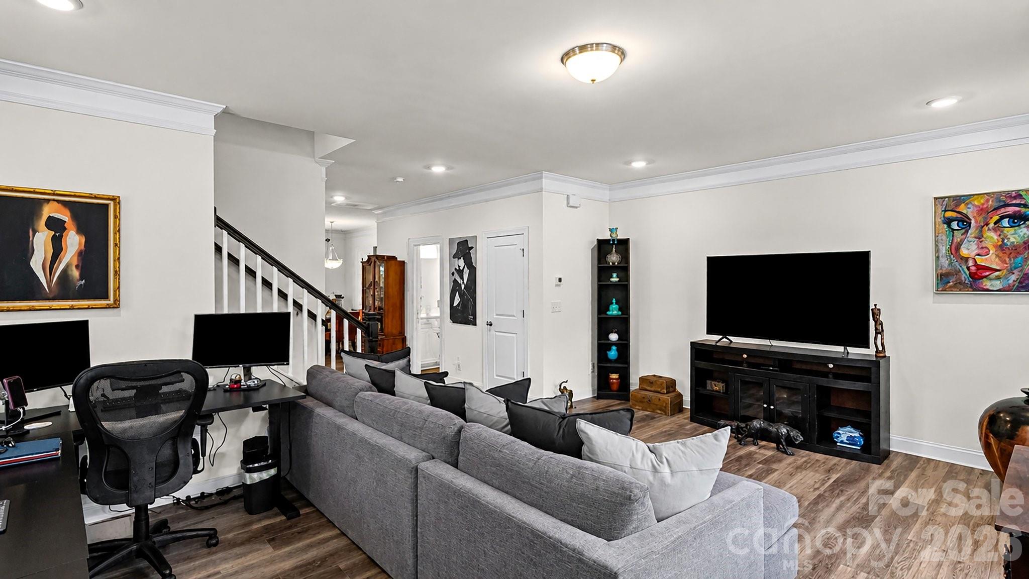 10406 Glenmere Creek Circle — Charlotte
